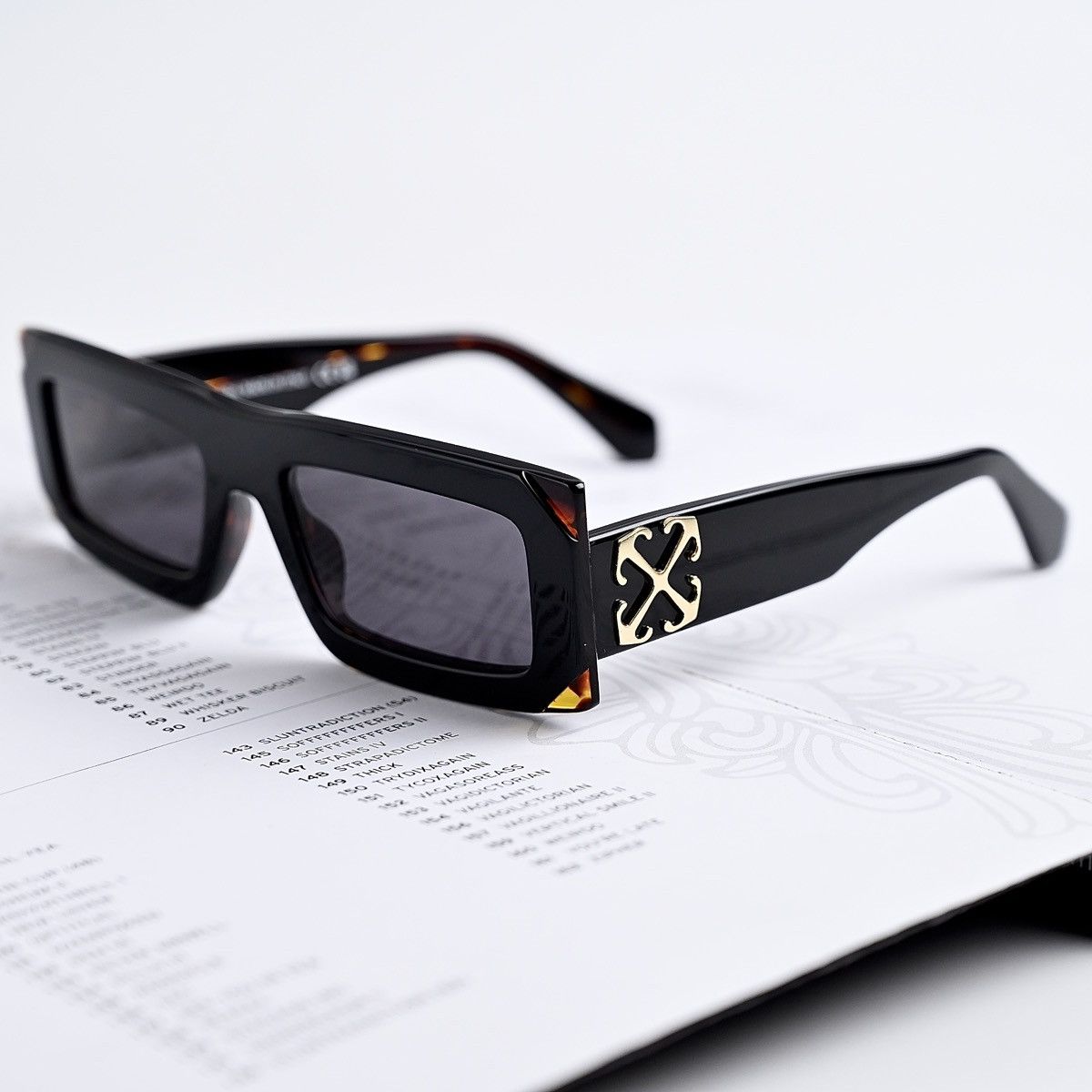 Off-White OFF WHITE LAUREL SUNGLASSES Size ONE SIZE - 2 Thumbnail