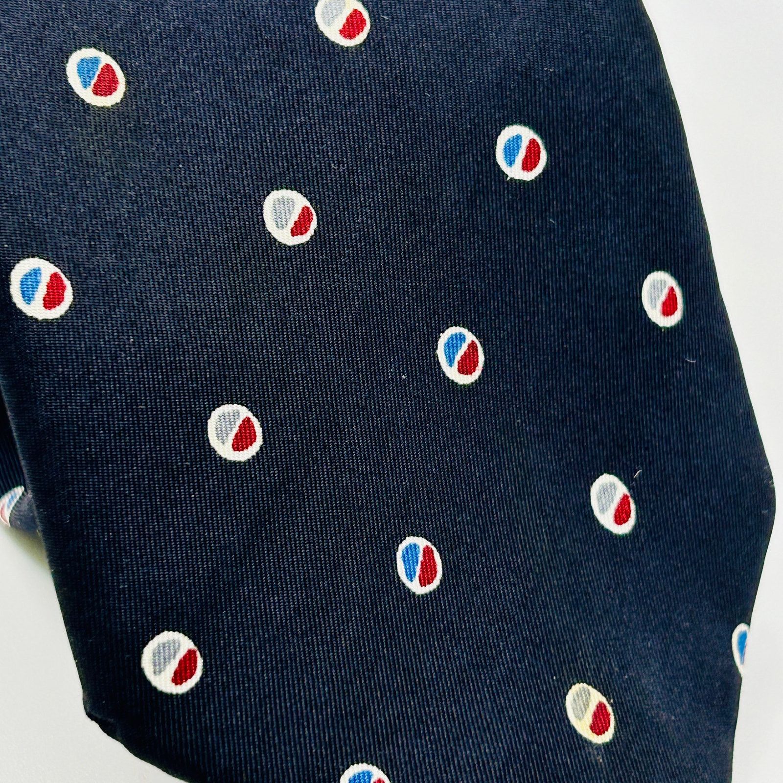 Lanvin Vintage 80s Paris Navy Blue Red Polka Dot Silk Skinny Tie Size ONE SIZE - 2 Thumbnail