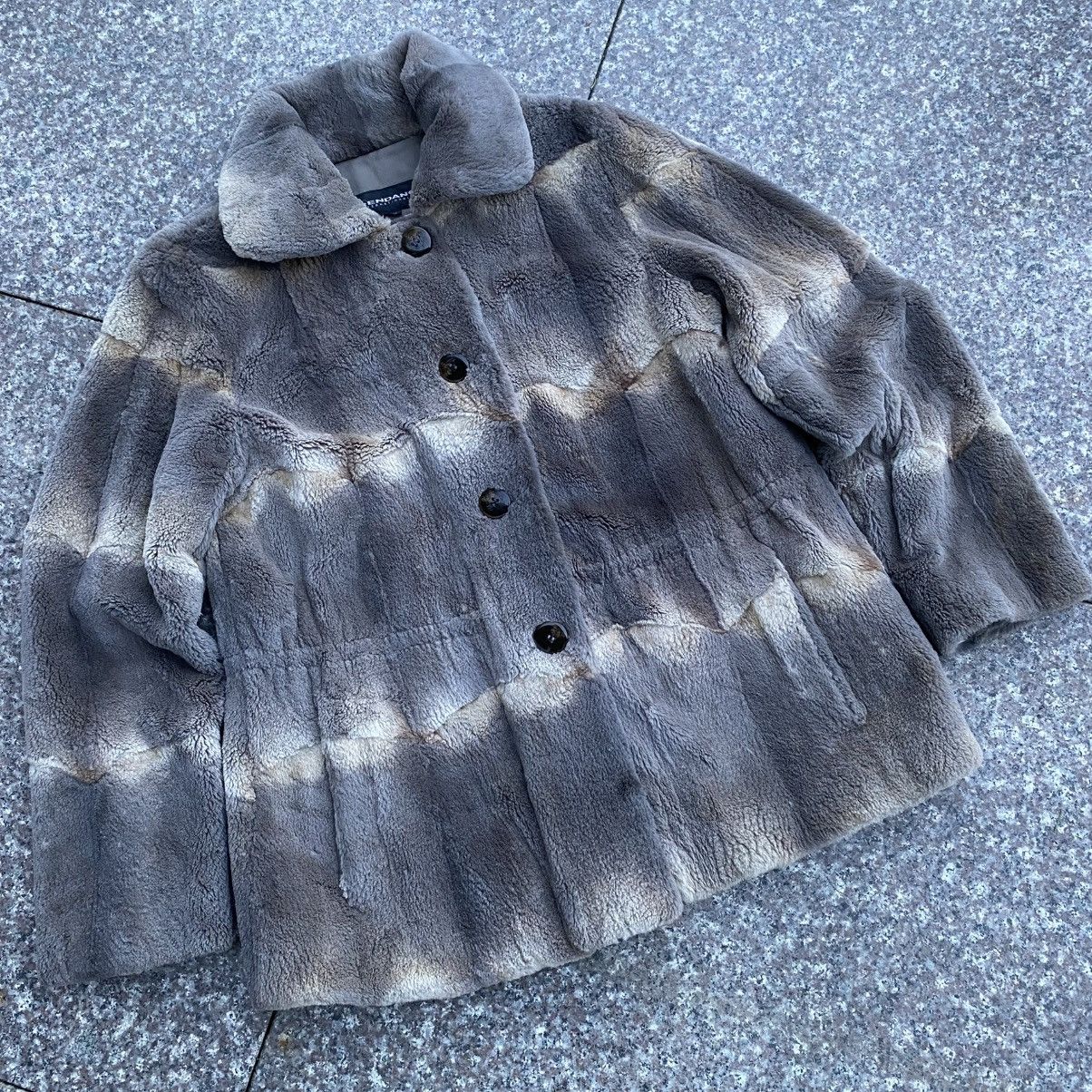 Vintage Vintage authentic fur coat Size M / US 6-8 / IT 42-44 - 1 Thumbnail
