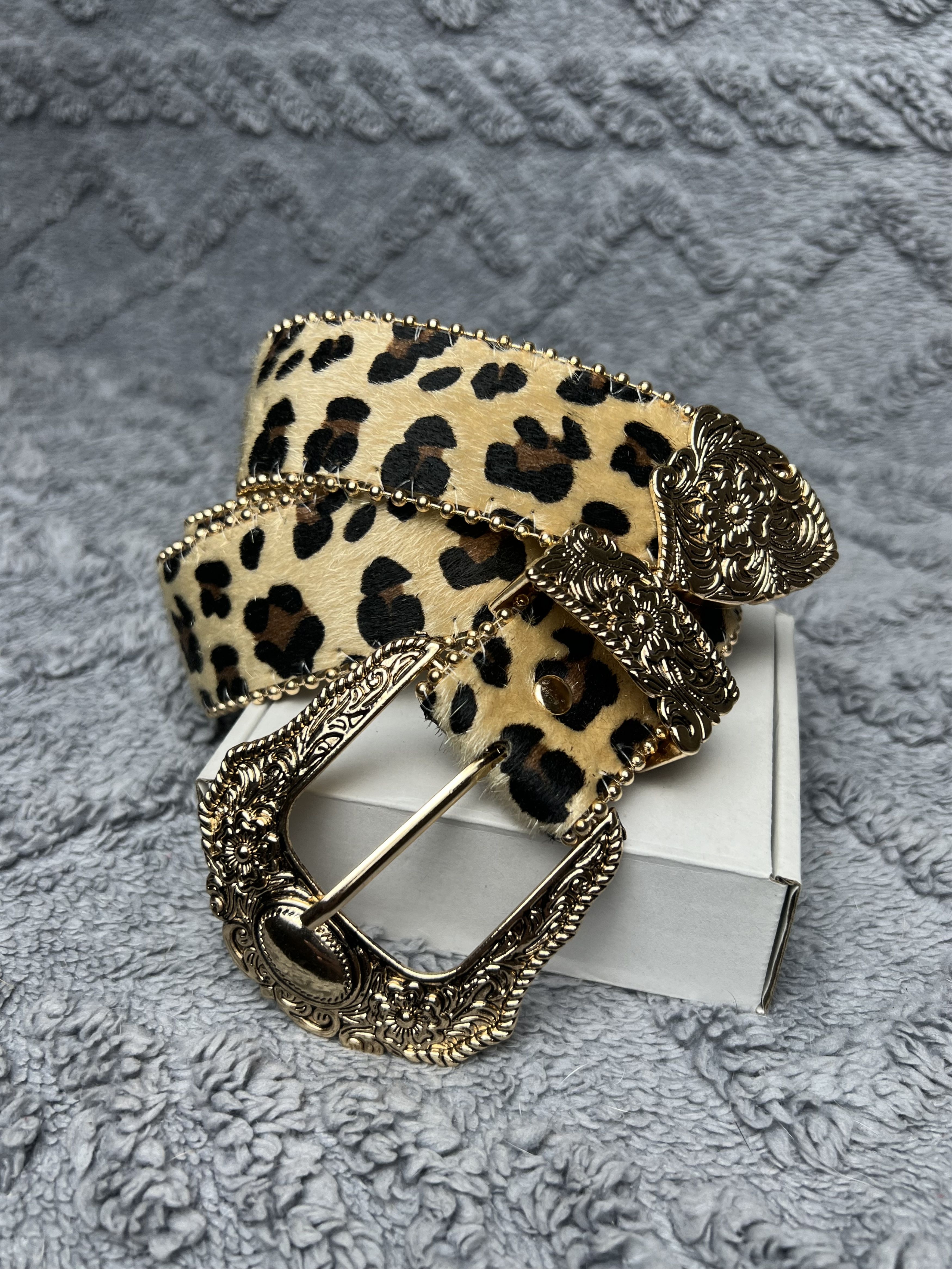 Other Leopard Printed Y2k Buckle Belt Size ONE SIZE - 4 Thumbnail
