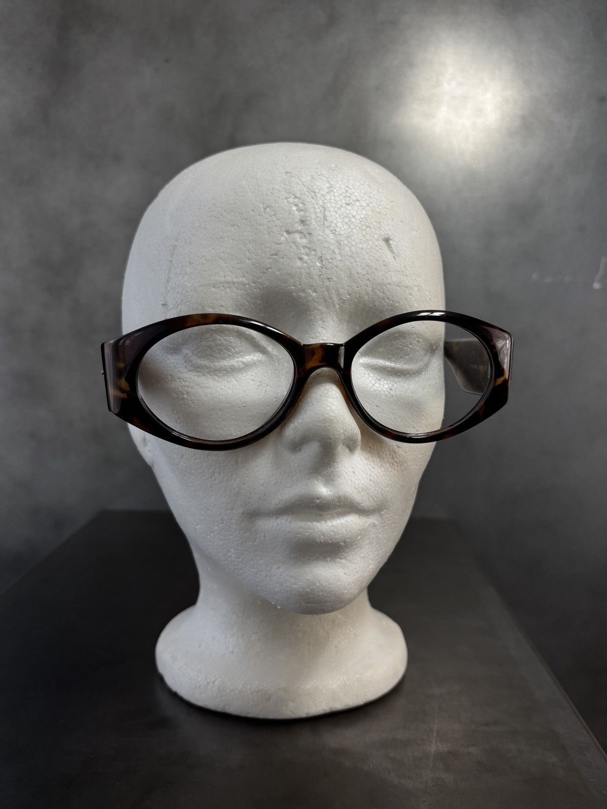 Polaroid Vintage Polaroid Frames Made in Italy Oval Oversized 90s 80s Size ONE SIZE - 2 Thumbnail