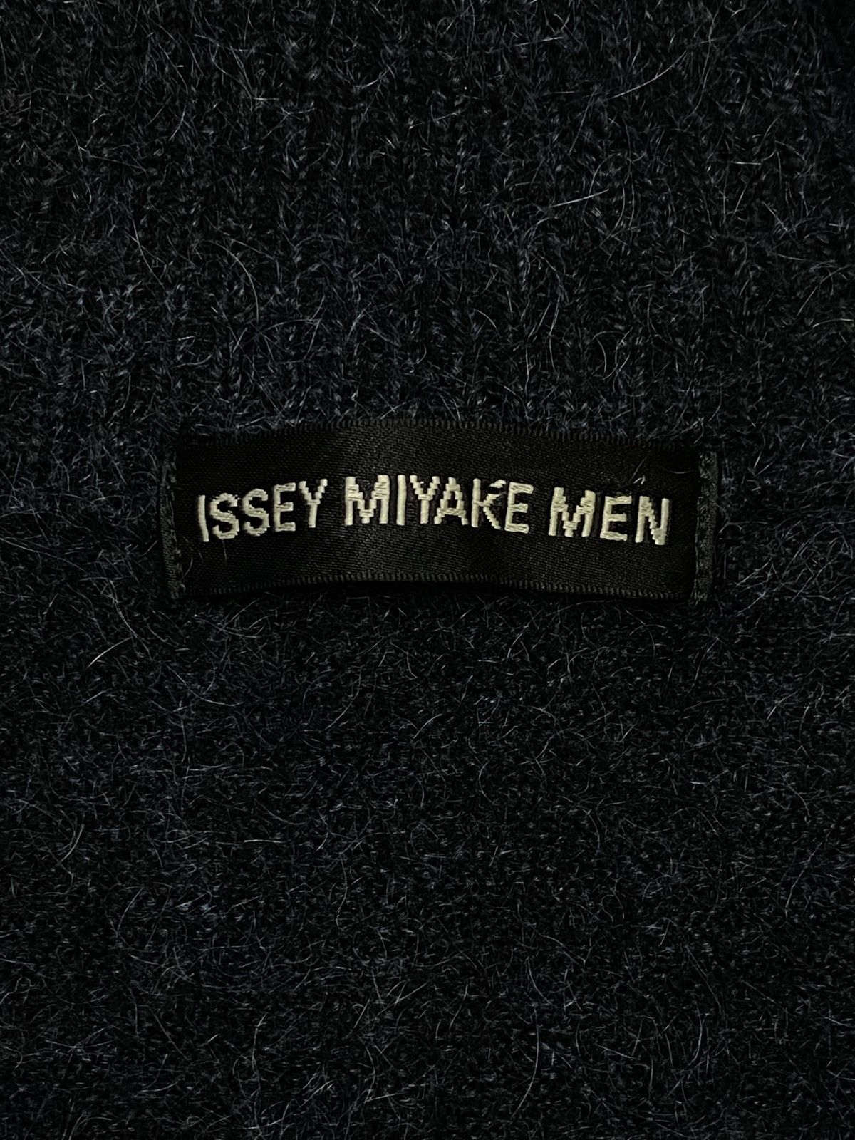 Issey Miyake Issey Miyake Men Wool Button Ups Cardigan Jacket Size US L / EU 52-54 / 3 - 13 Thumbnail