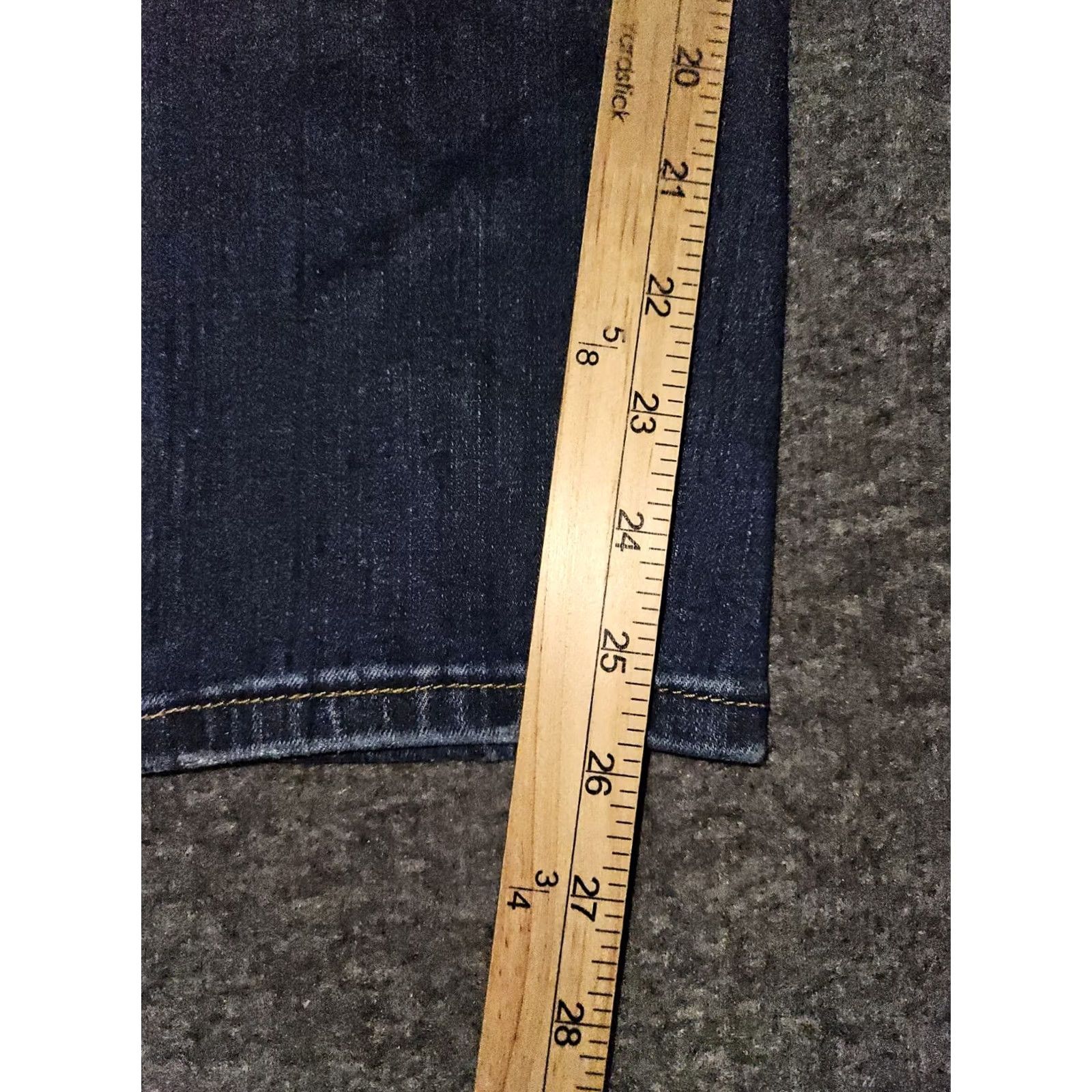 Vintage VINTAGE Judy Blue Relaxed Skinny Jeans Women's 31 Mid Rise Blue Stretch Preppy City 90s Distressed Pockets Zipper Button Logo Womens Size 24" / US 00 / IT 34 - 6 Thumbnail
