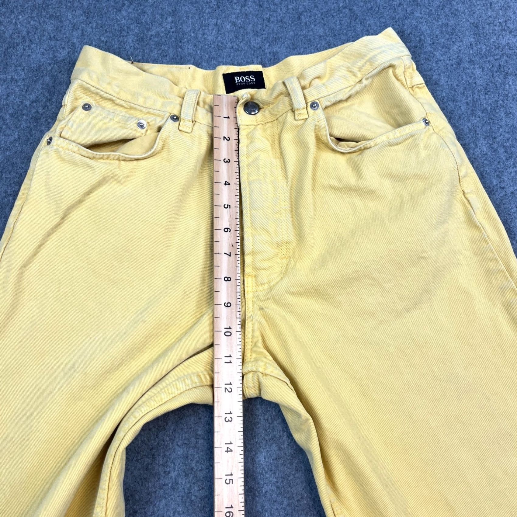 Hugo Boss VINTAGE Hugo Boss Jeans Straight 30 34 Yellow 100% Cotton Denim 5-Pocket Mens Jeans Size US 30 / EU 46 - 6 Thumbnail