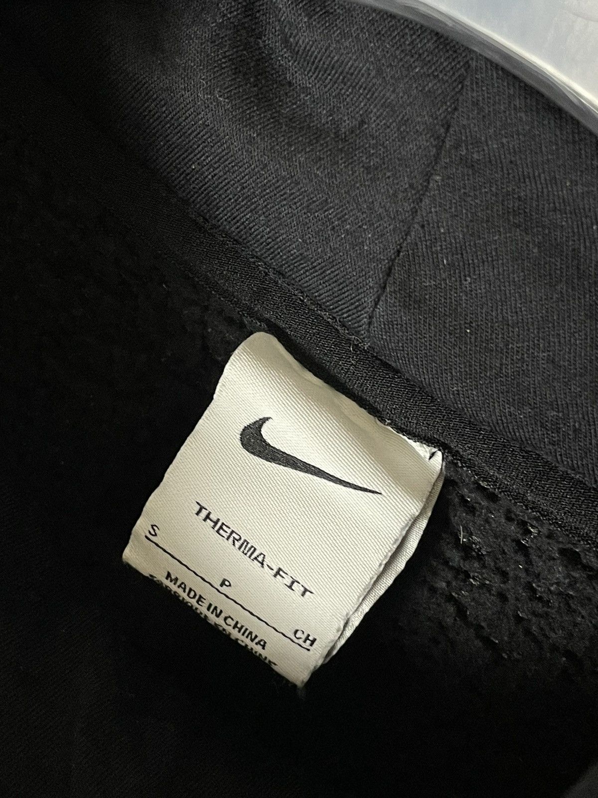 Nike × Vintage NIKE VINTAGE RARE TEDDY BLACK Y2K SWEATSHIRT Y2K Size S / US 4 / IT 40 - 10 Thumbnail