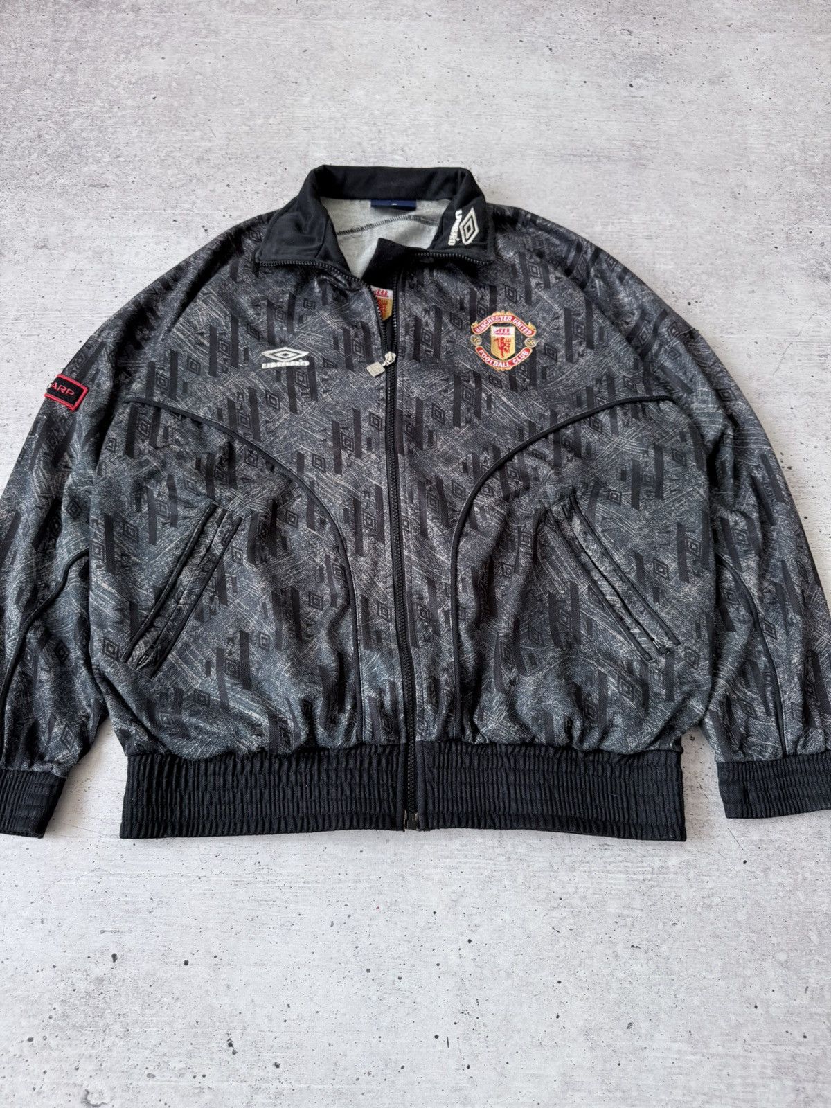 Umbro 🩸RARE🩸Umbro Manchester United Vintage 1992/1993 Sharp Jacket Size US L / EU 52-54 / 3 - 7 Thumbnail