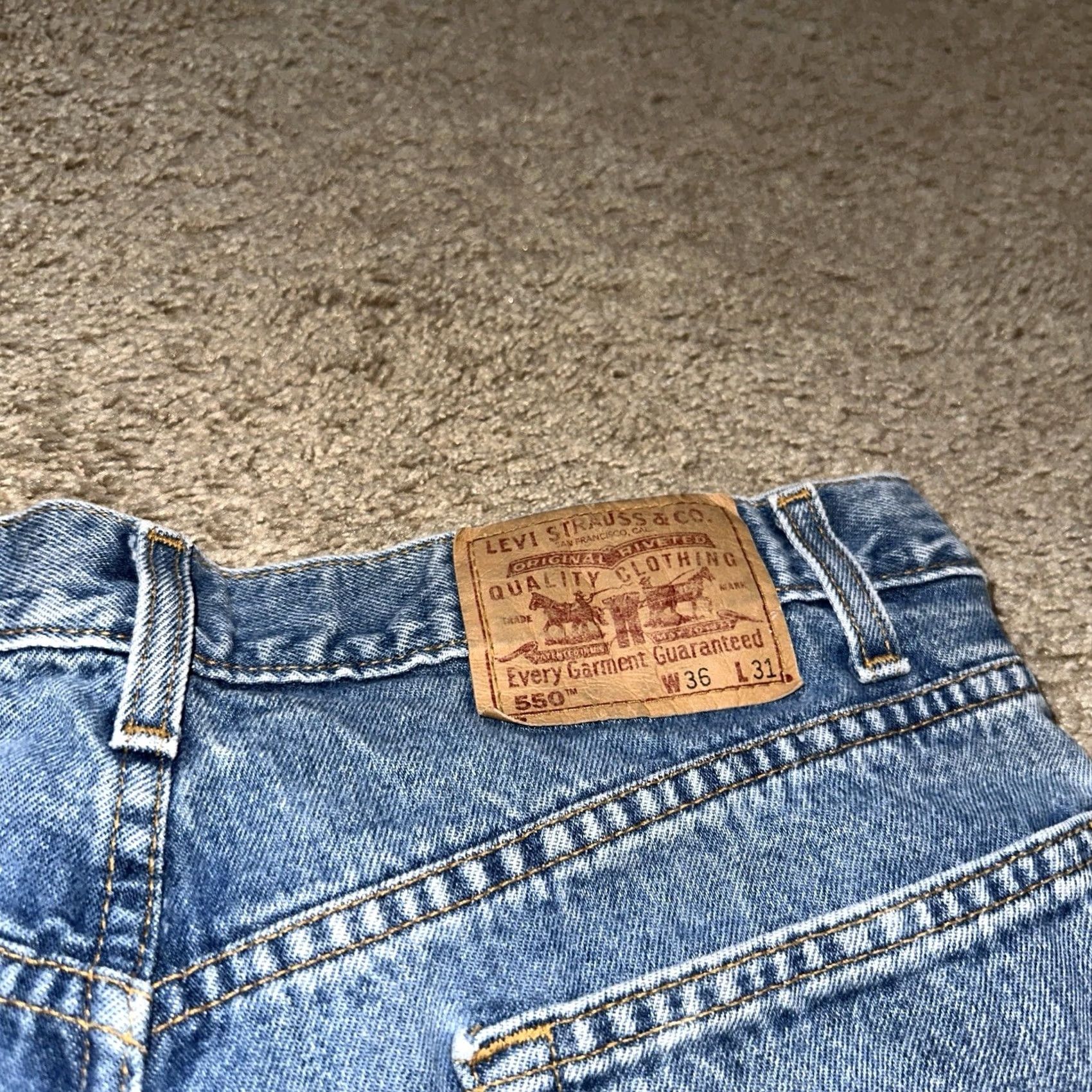 Levi's VINTAGE Levi's 550 Jeans 36x31 Denim Relaxed Tapered Made In USA Blue 90s Mens Jeans" Size US 36 / EU 52 - 5 Thumbnail