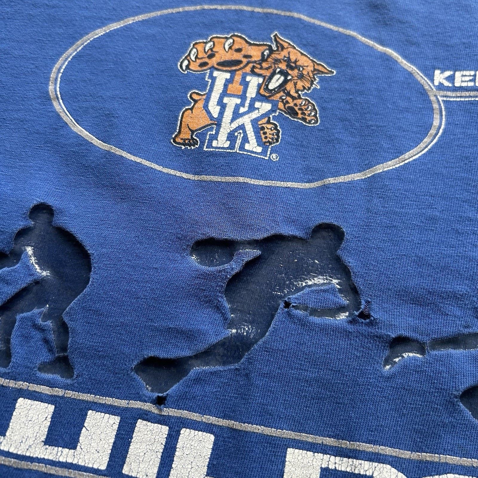 NCAA Vintage UK Kentucky Wildcats T-Shirt XXL 90s Starter NCAA Size US XXL / EU 58 / 5 - 3 Thumbnail