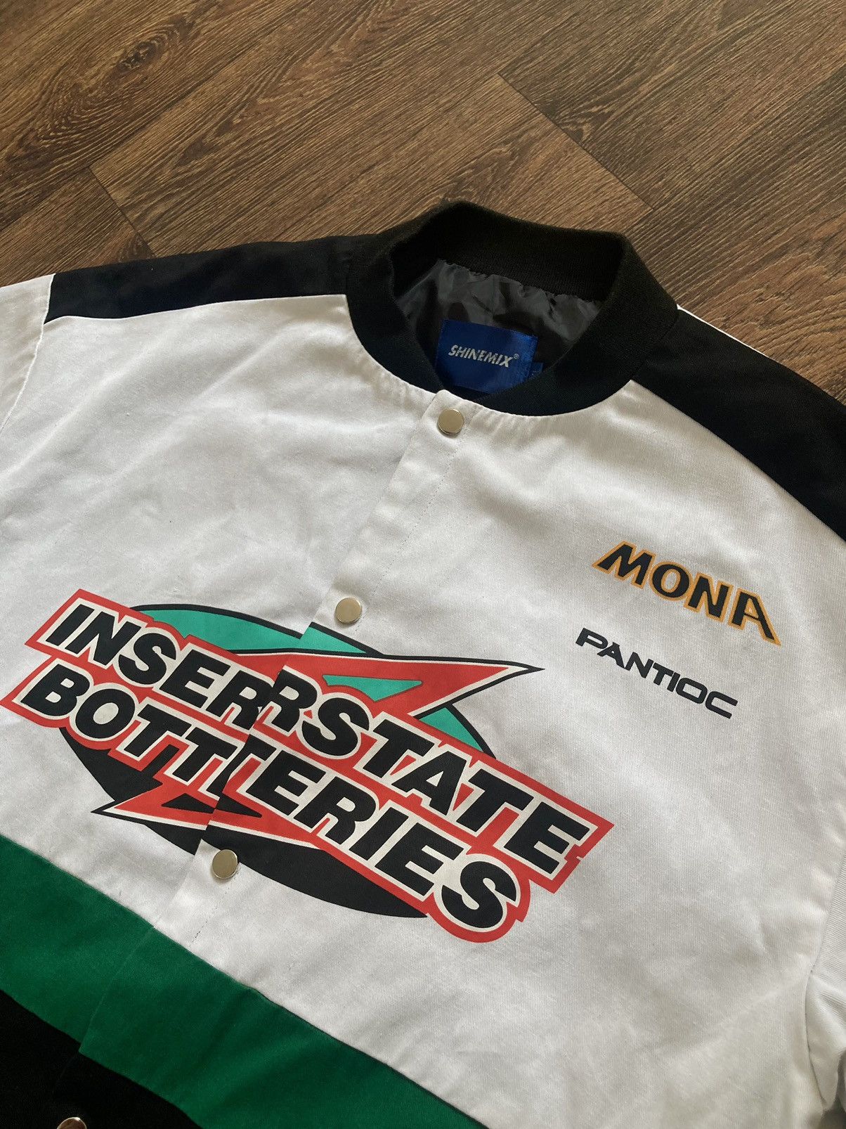 Vintage Vintage NASCAR Formula 1 Interstate Botteries Racing Jacket Size US XL / EU 56 / 4 - 8 Thumbnail