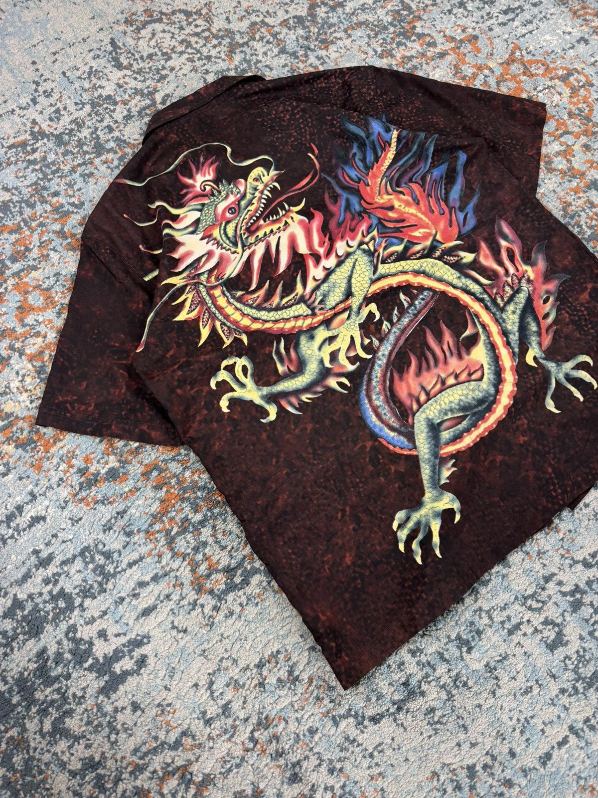 Vintage Vintage 90s Dragon graphic all over print short sleeve shirt Size US XL / EU 56 / 4 - 4 Thumbnail