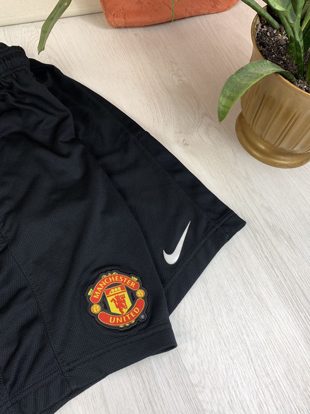 Nike Nike Manchester United 2012 Shorts Black Size S Size US 29 - 4 Thumbnail