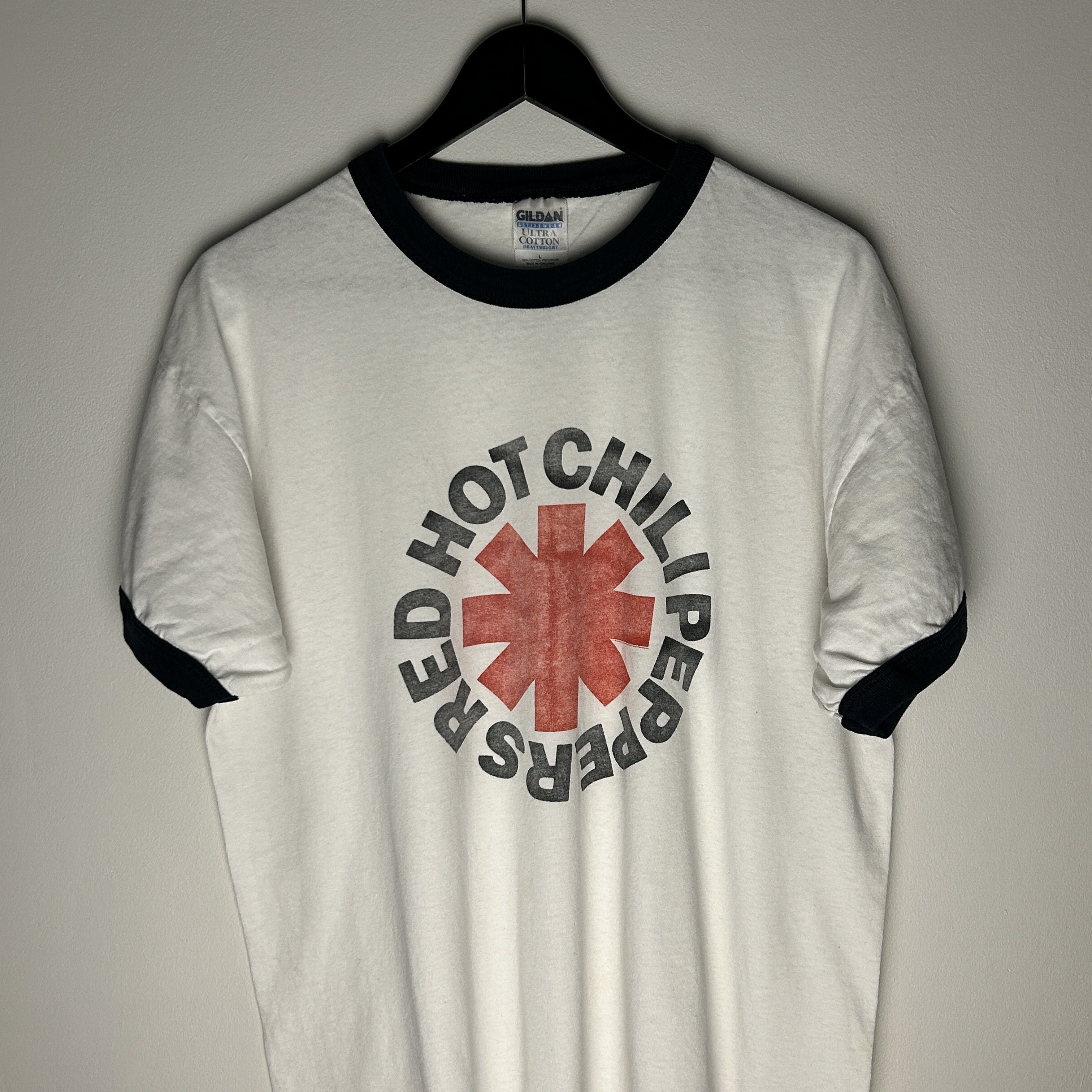 Band Tees Vintage Red Hot Chili Peppers Band Ringer T-shirt Size US L / EU 52-54 / 3 - 2 Thumbnail
