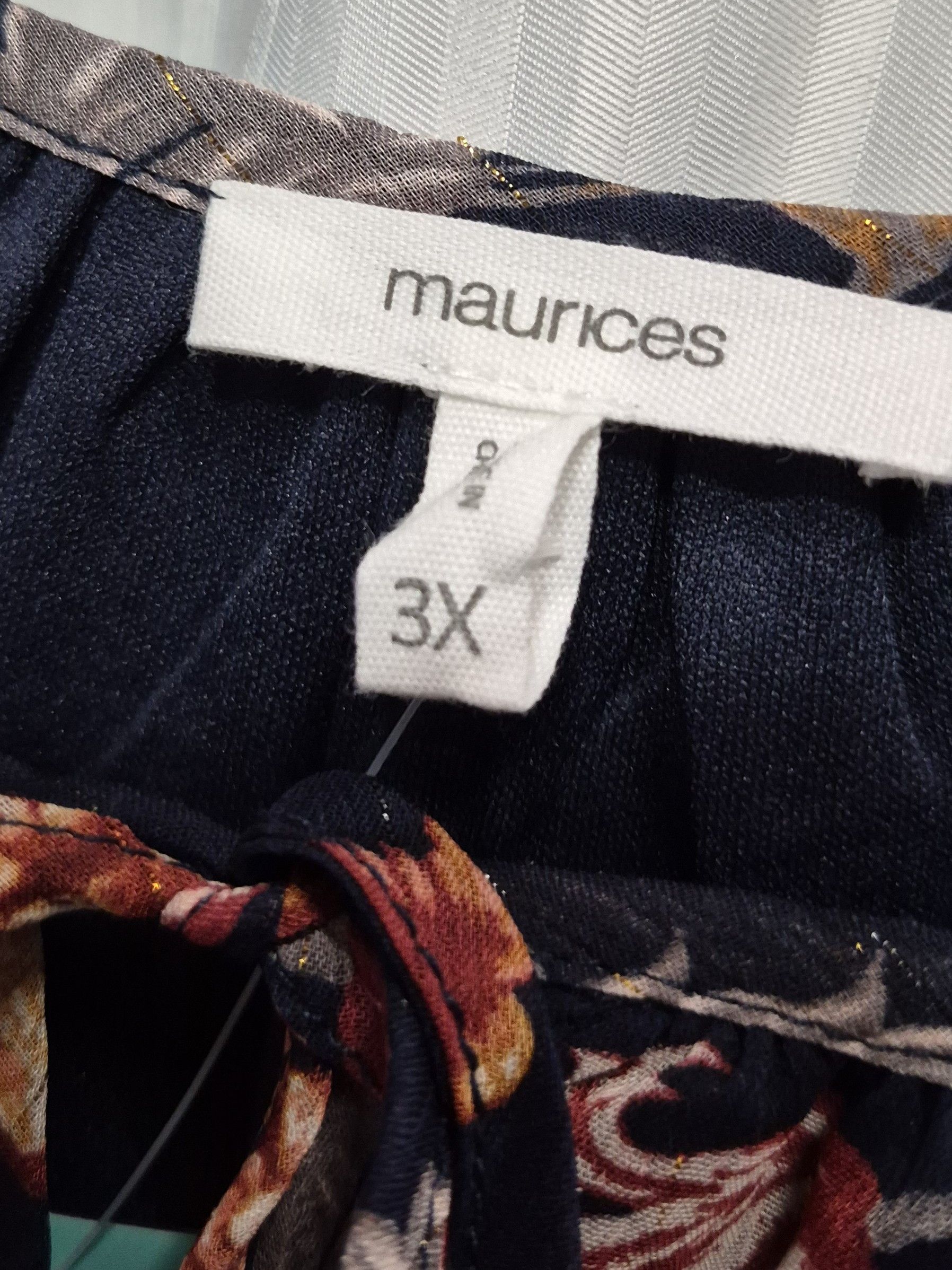 Other Maurices 3X Navy Blue Floral Tie-Neck Peasant Top NWT Size 3XL / US 20-22 - 6 Thumbnail