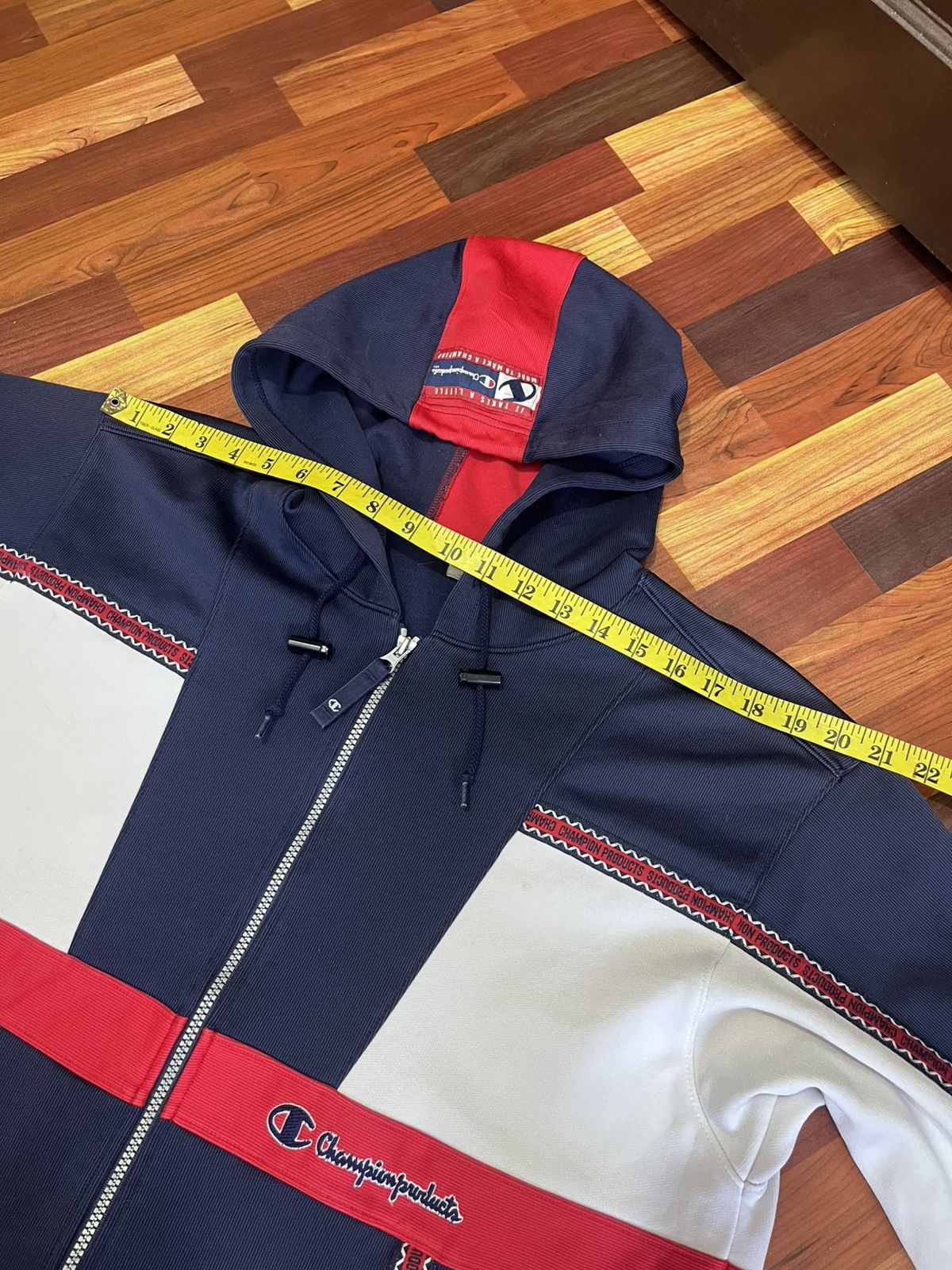 Champion Vintage Champion Tape Hoodie 90s Hip Hop Style Size US L / EU 52-54 / 3 - 15 Thumbnail