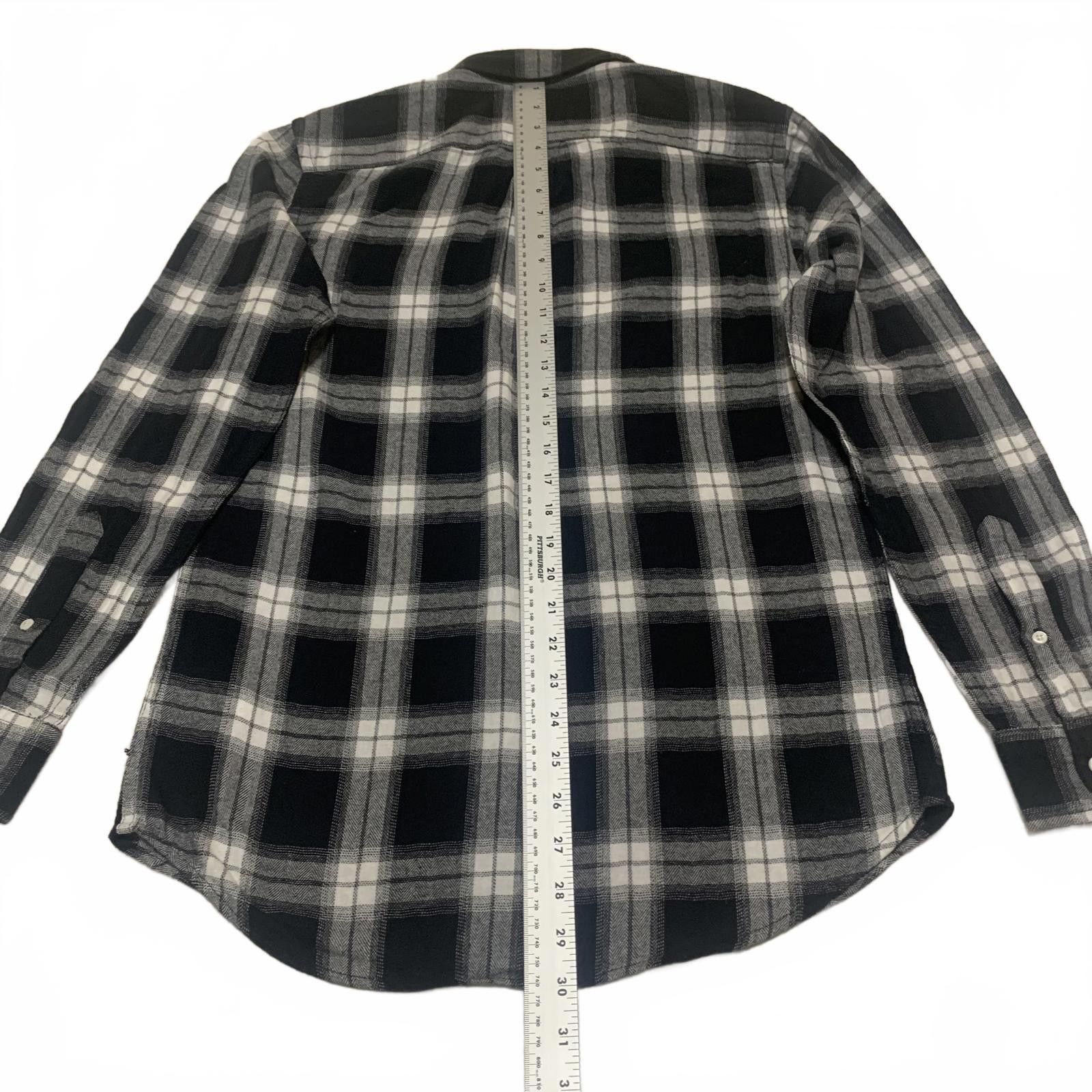 Old Navy Old Navy Men's S Black White Plaid Button Shirt Cotton Size US S / EU 44-46 / 1 - 2 Thumbnail
