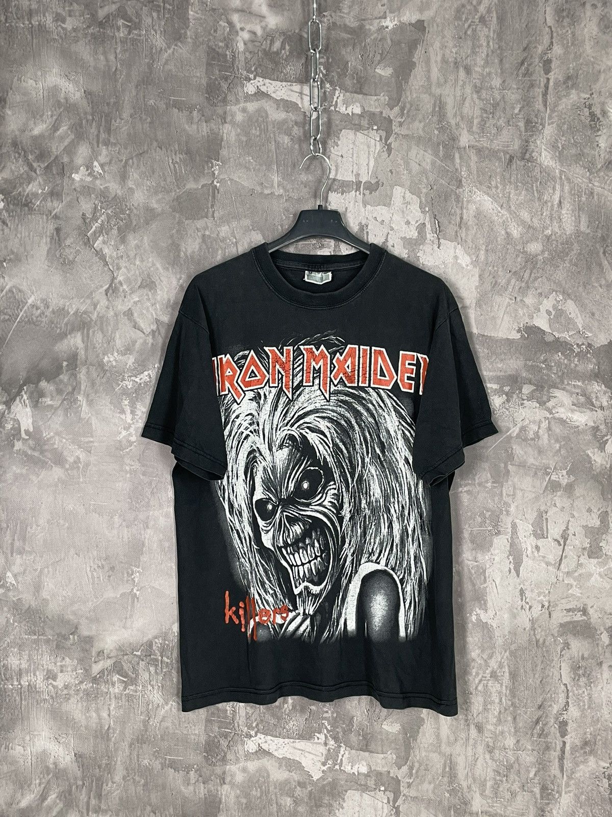 Band Tees Iron Maiden VTG 00s Killer Distressed Vintage tshirt Size US M / EU 48-50 / 2 - 1 Thumbnail