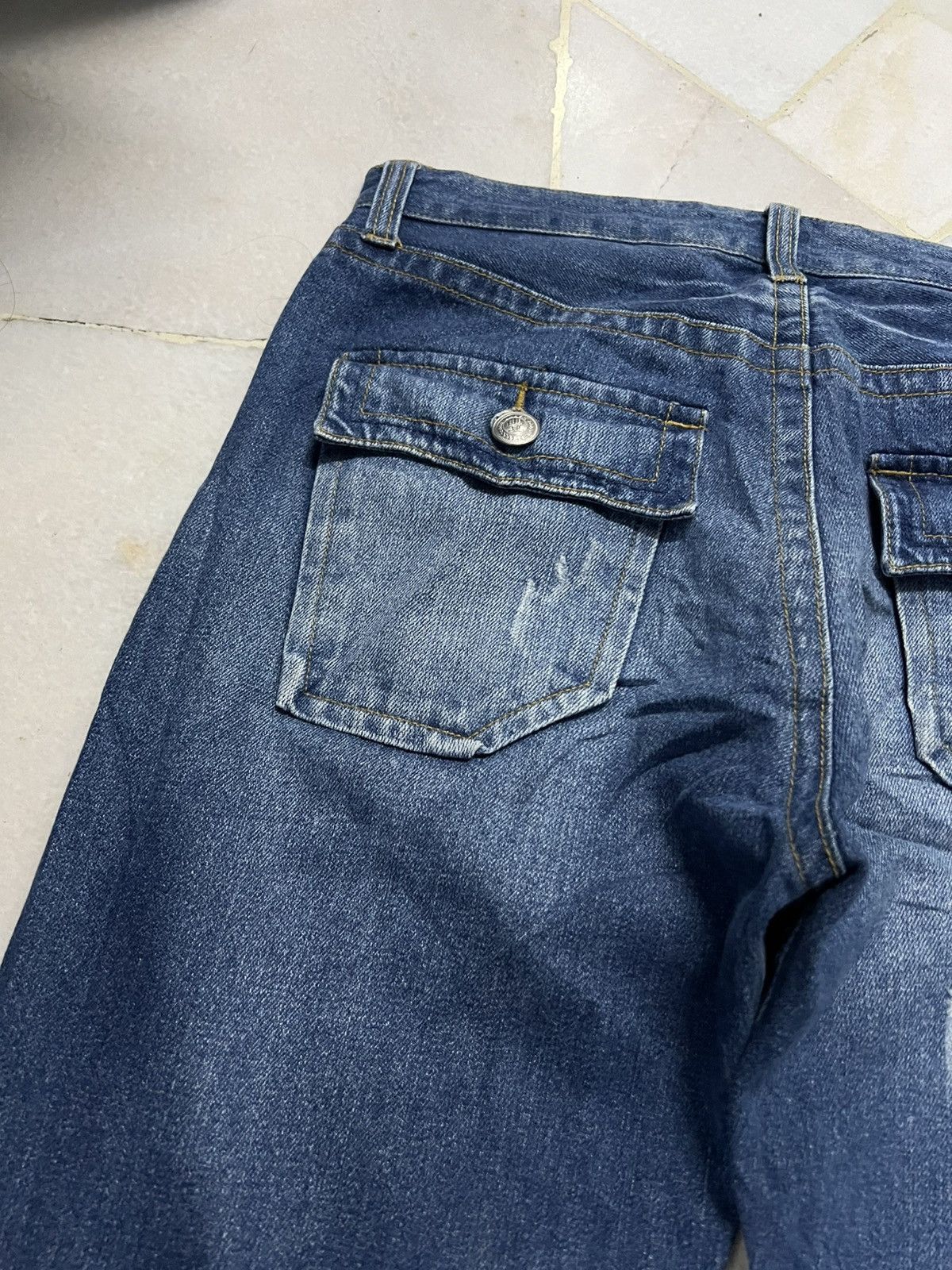 Japanese Brand 💥Rare Japanese Brand Sukajan Distress Jean Size US 33 - 15 Thumbnail