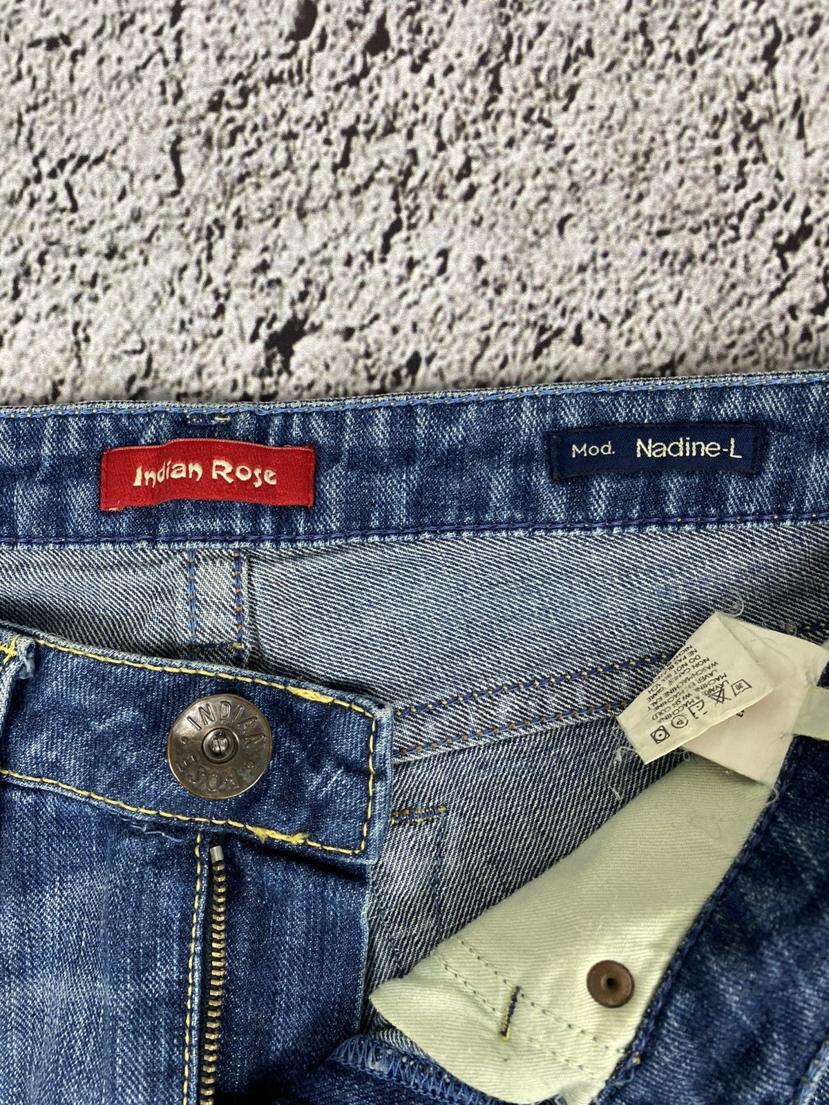 Vintage Vintage Y2K 00s style bootcut faded jeans streetwear Size 30" / US 8 / IT 44 - 3 Thumbnail