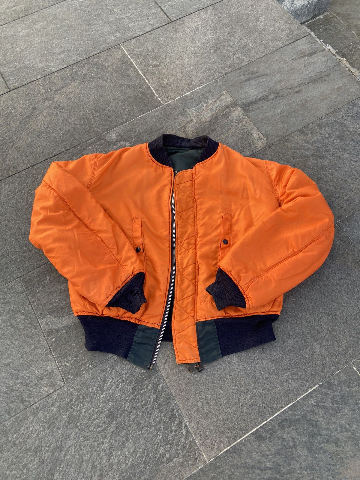 Alpha Industries Vintage Alpha Industries BOMBER flight jacket MA-1 Size US M / EU 48-50 / 2 - 4 Thumbnail