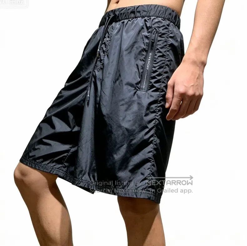 Givenchy Givenchy Black Solid Color Zipper Pocket Nylon Shorts Size US 30 / EU 46 - 9 Thumbnail