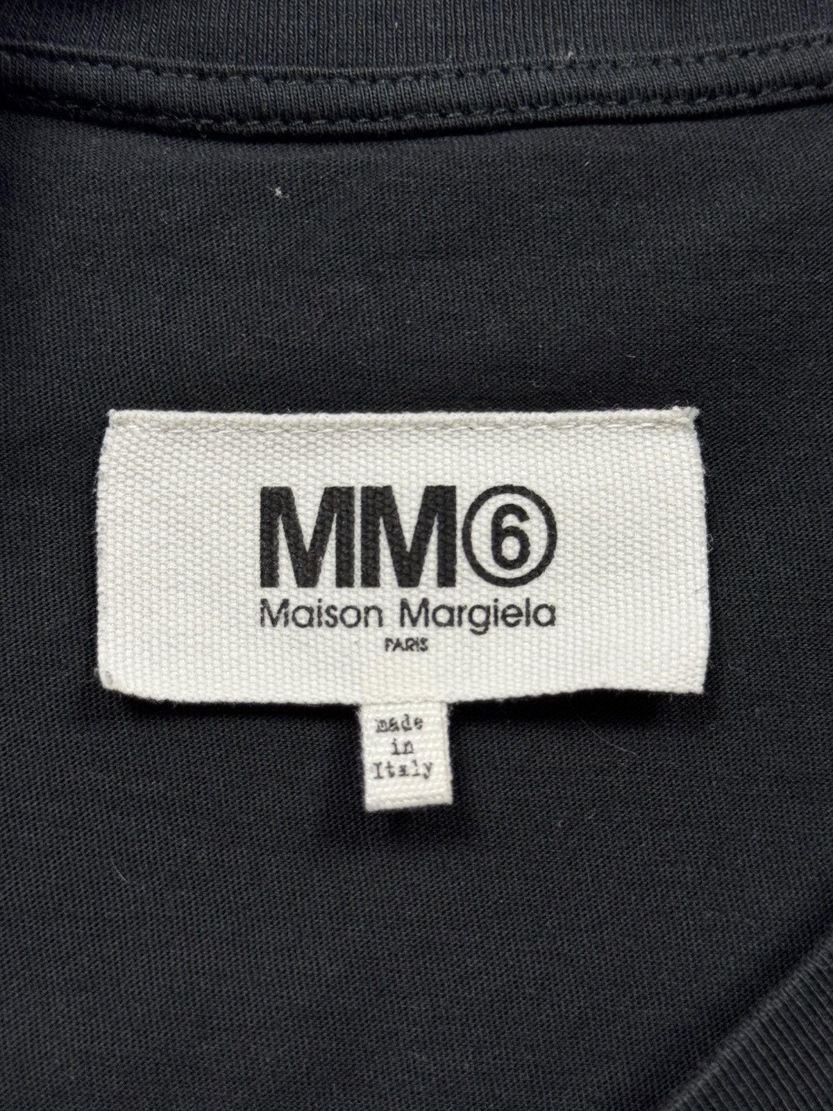 MM6 × Maison Margiela MM6 Maison Margiela Side Logo Tee(Black/M) Size US M / EU 48-50 / 2 - 6 Thumbnail