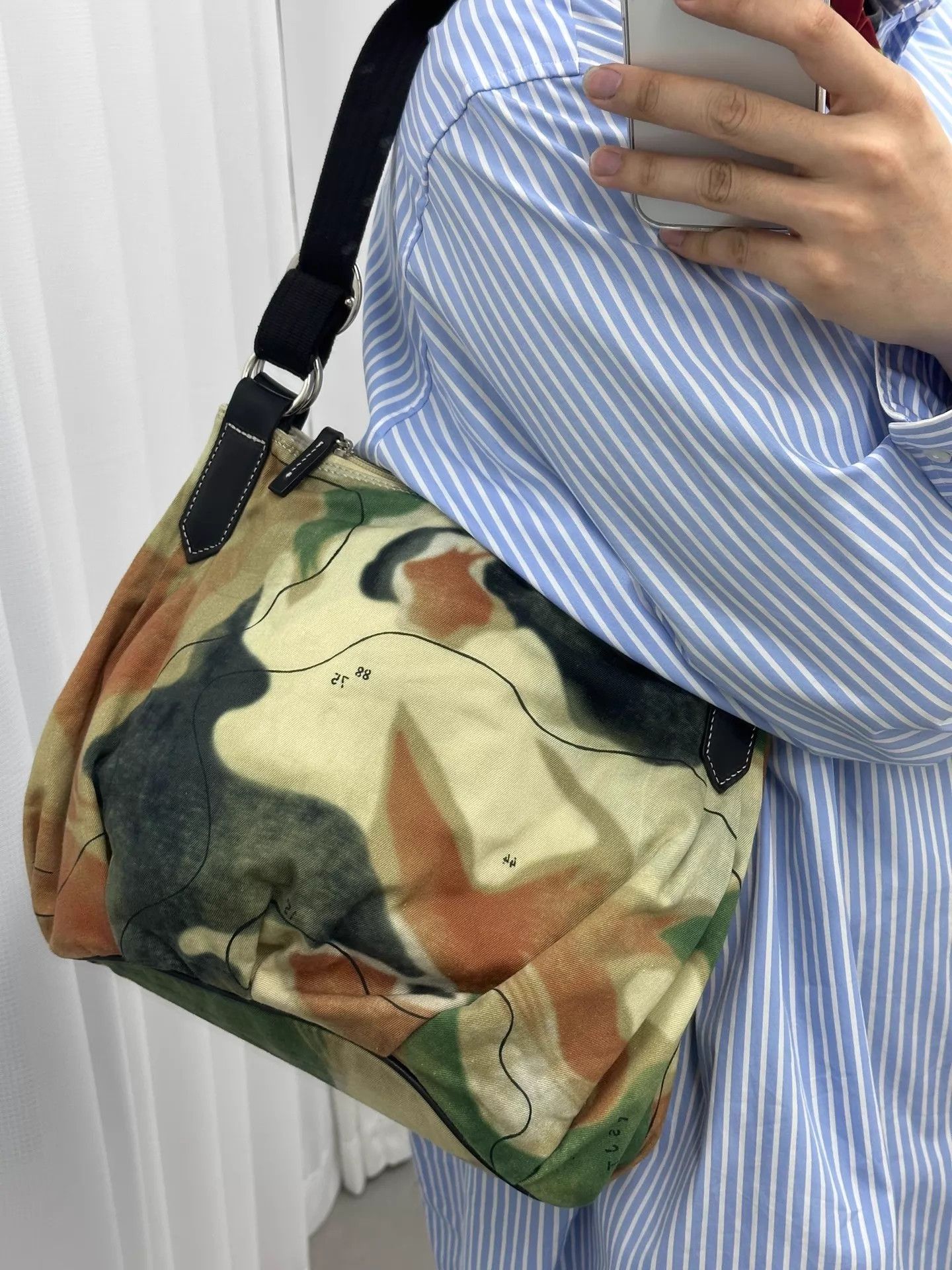 Yohji Yamamoto Yohji Yamamoto Nude Blood Map Armpit Bag Size ONE SIZE - 8 Thumbnail