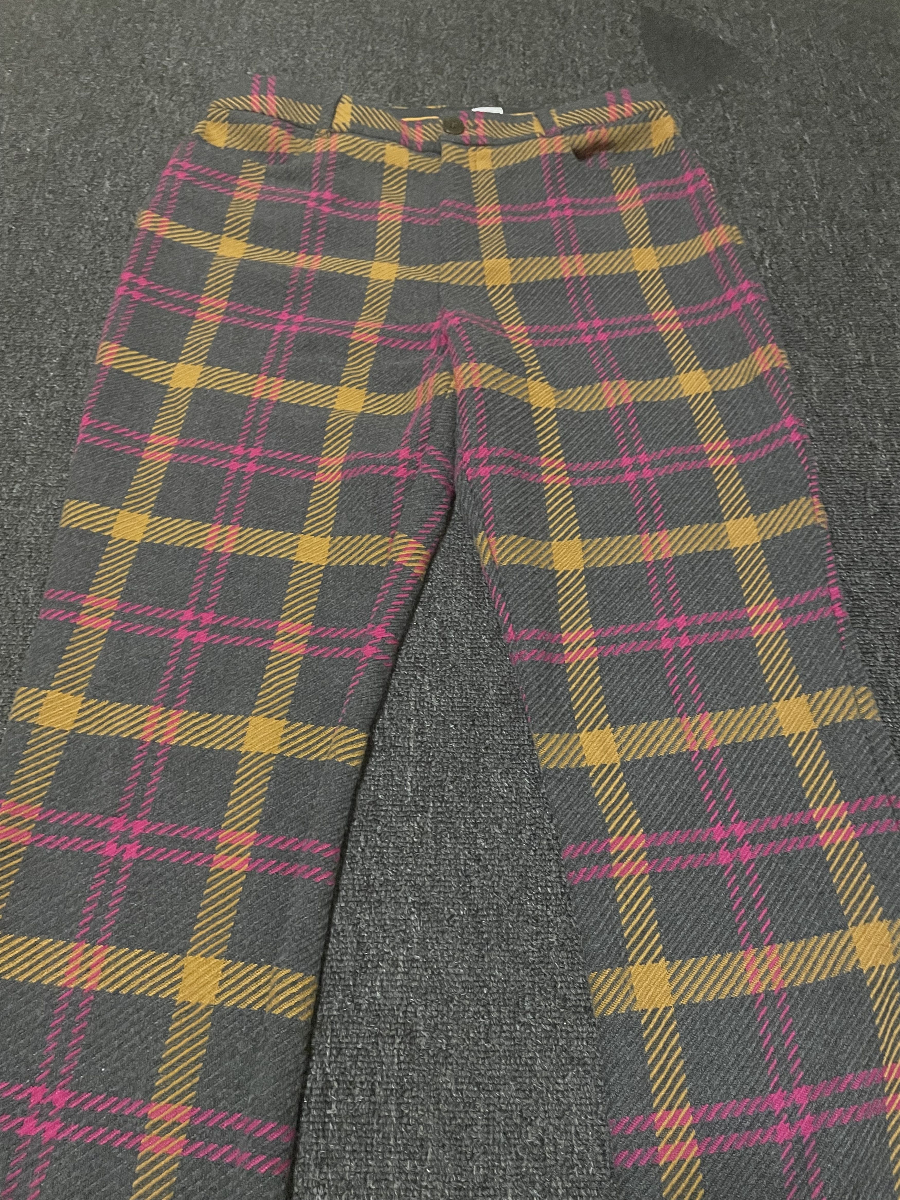 Hugo Boss HUGO BOSS Pants size 26 Size 26" / US 2 / IT 38 - 2 Thumbnail