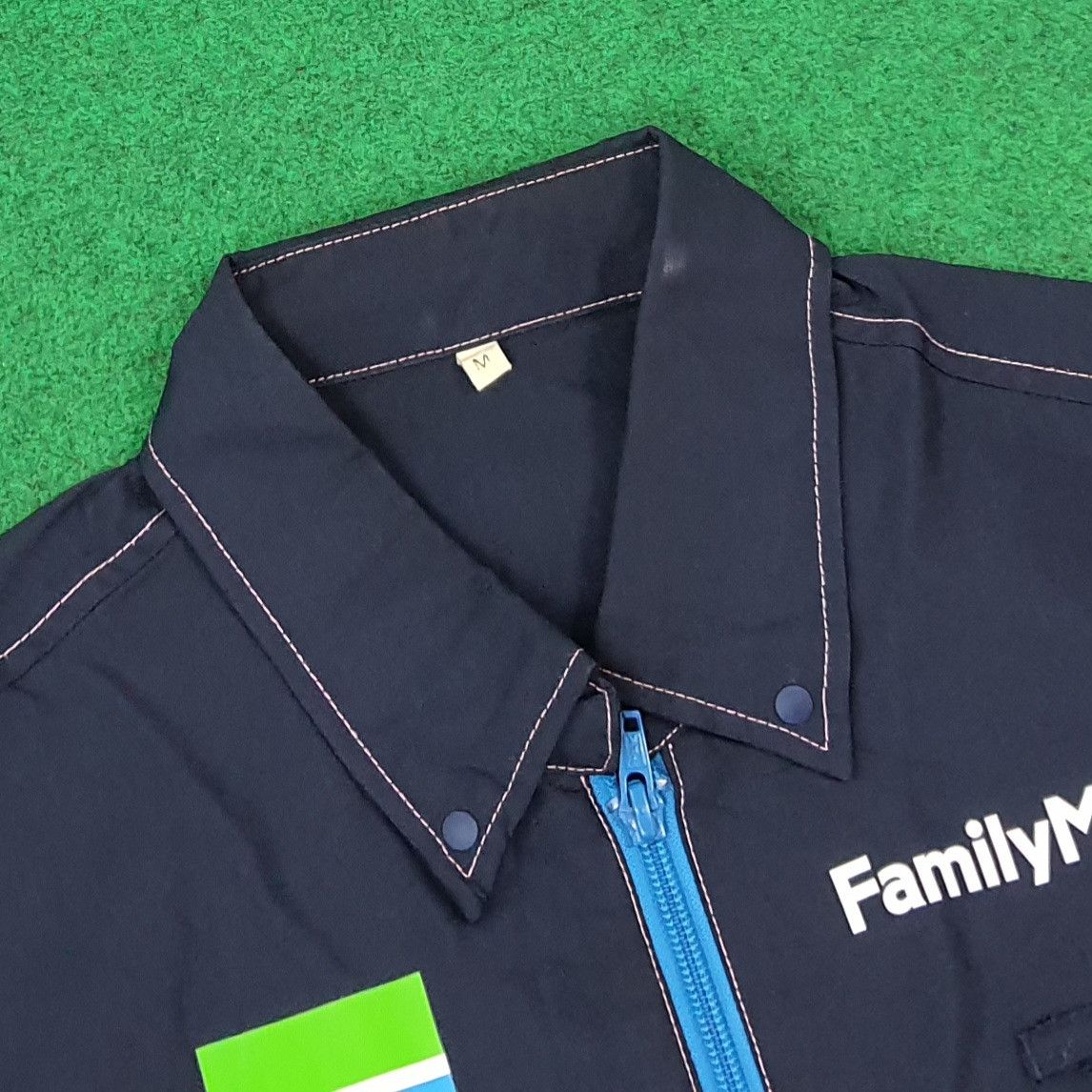 Japanese Brand Vintage Family Mart Japan Staff Workwear Uniform C276N27 Size US M / EU 48-50 / 2 - 5 Thumbnail