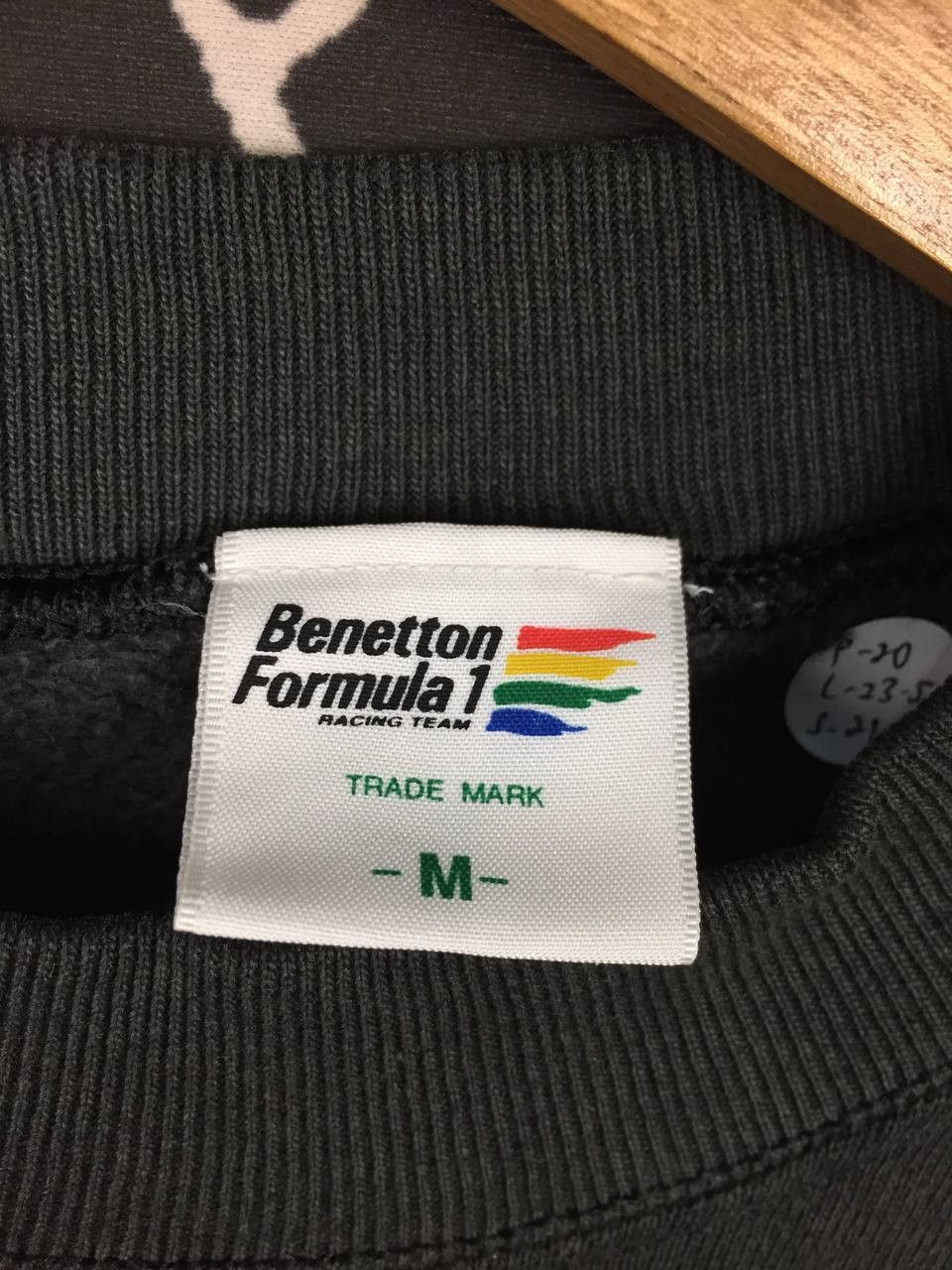 Benetton Benetton Formula 1 Racing Team Embroidered Logo Sweatshirt Size US M / EU 48-50 / 2 - 12 Thumbnail