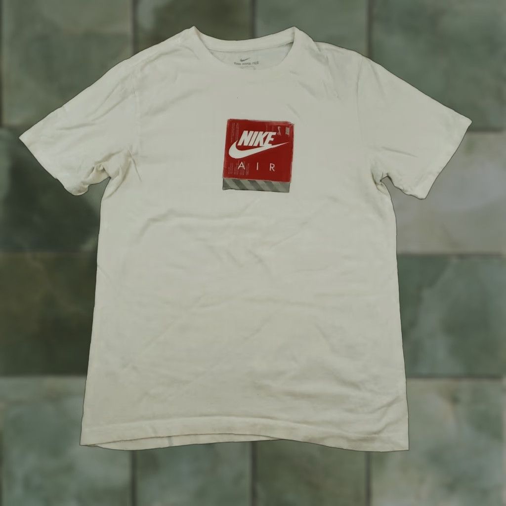 Nike Nike T-shirt Mens Small White Swoosh Crew Neck Short Sleeve Casual Athletic Cotton Slim Fit Size US S / EU 44-46 / 1 - 1 Thumbnail