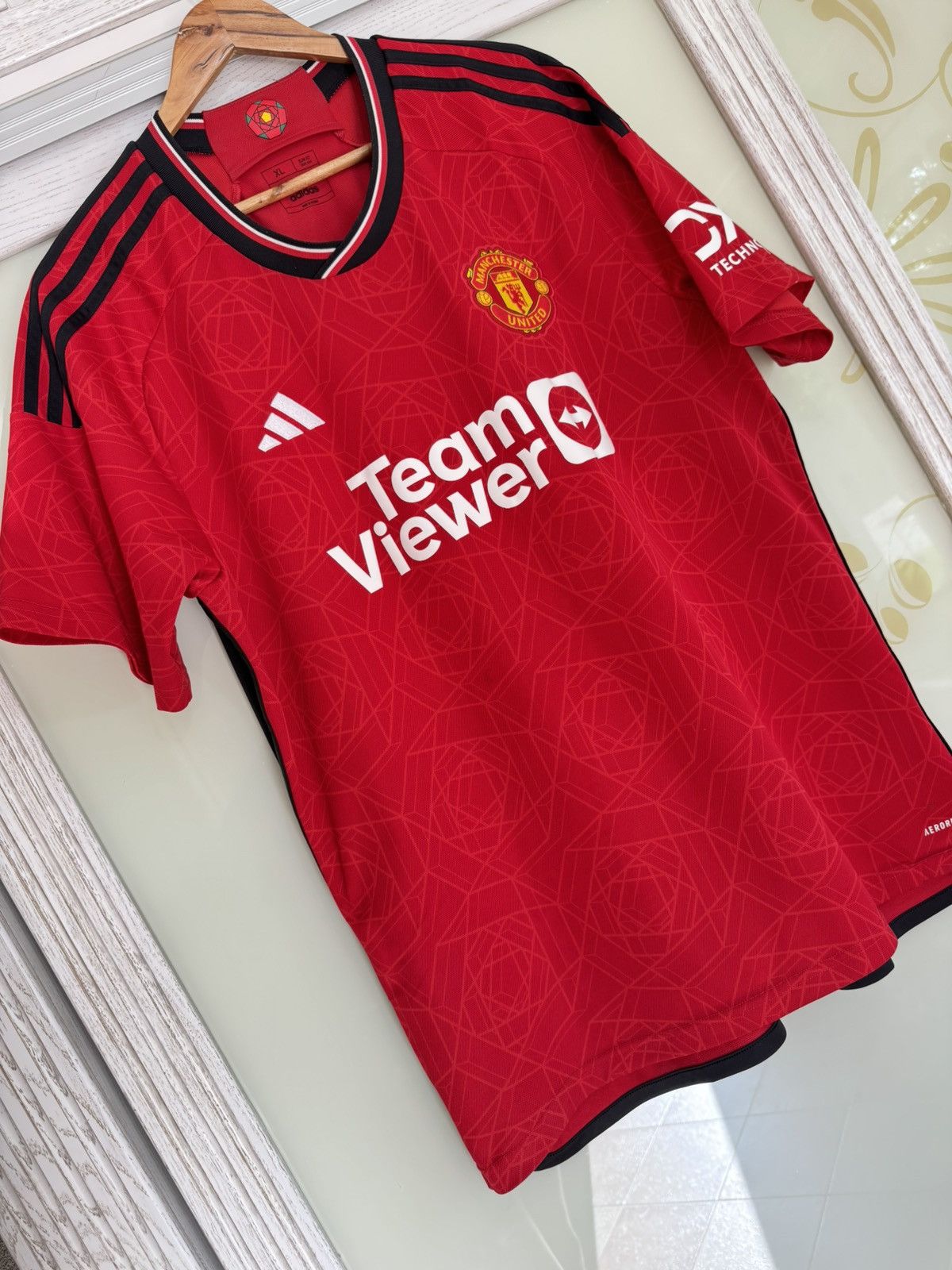 Adidas Manchester United 2023-2024 Home Soccer Jersey Football Kit Size US XL / EU 56 / 4 - 4 Thumbnail