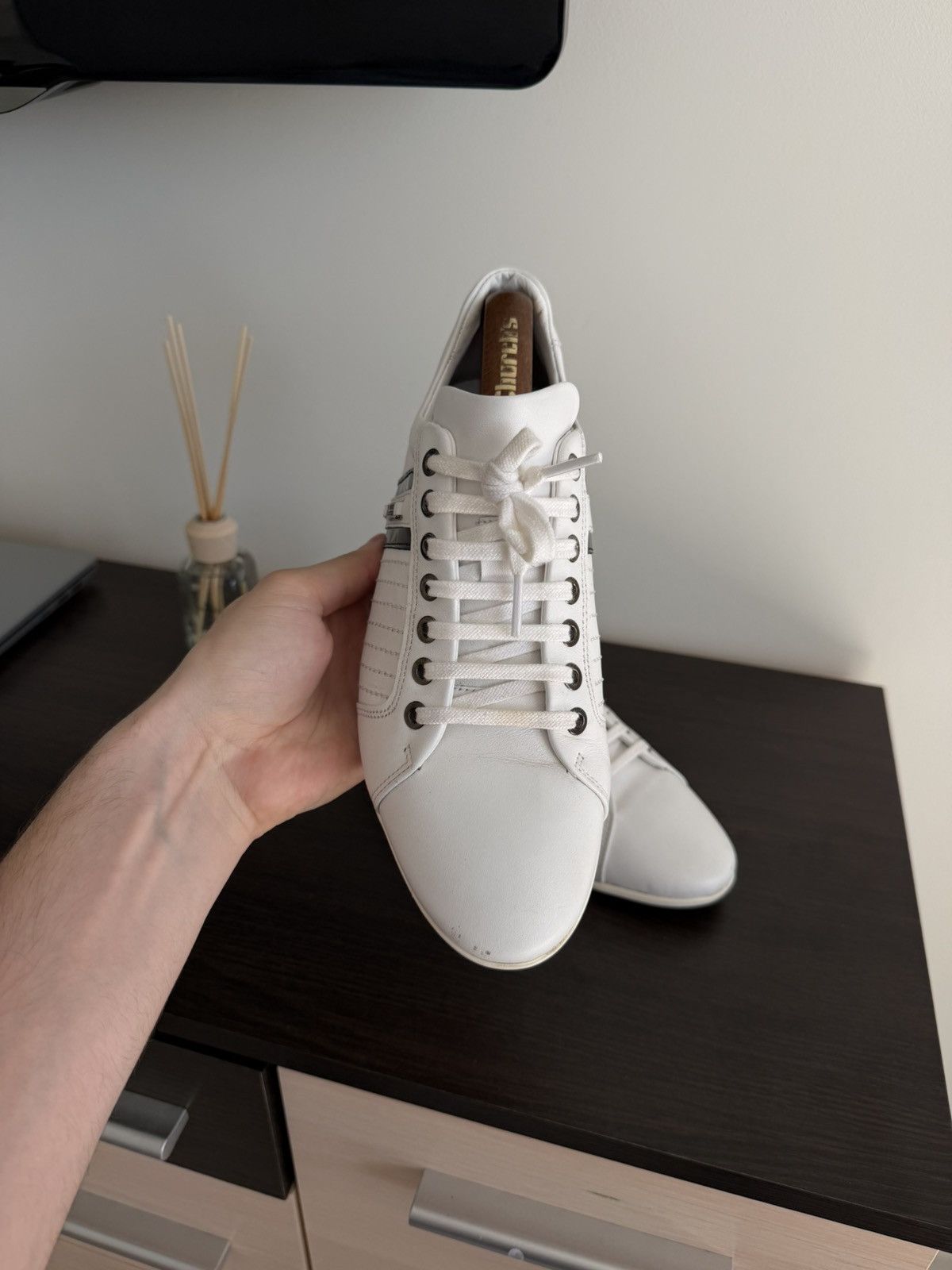 Versace VERSACE COLLECTION Baskets Blanc Pour Homme lace-up shoes Size US 7 / EU 40 - 7 Thumbnail