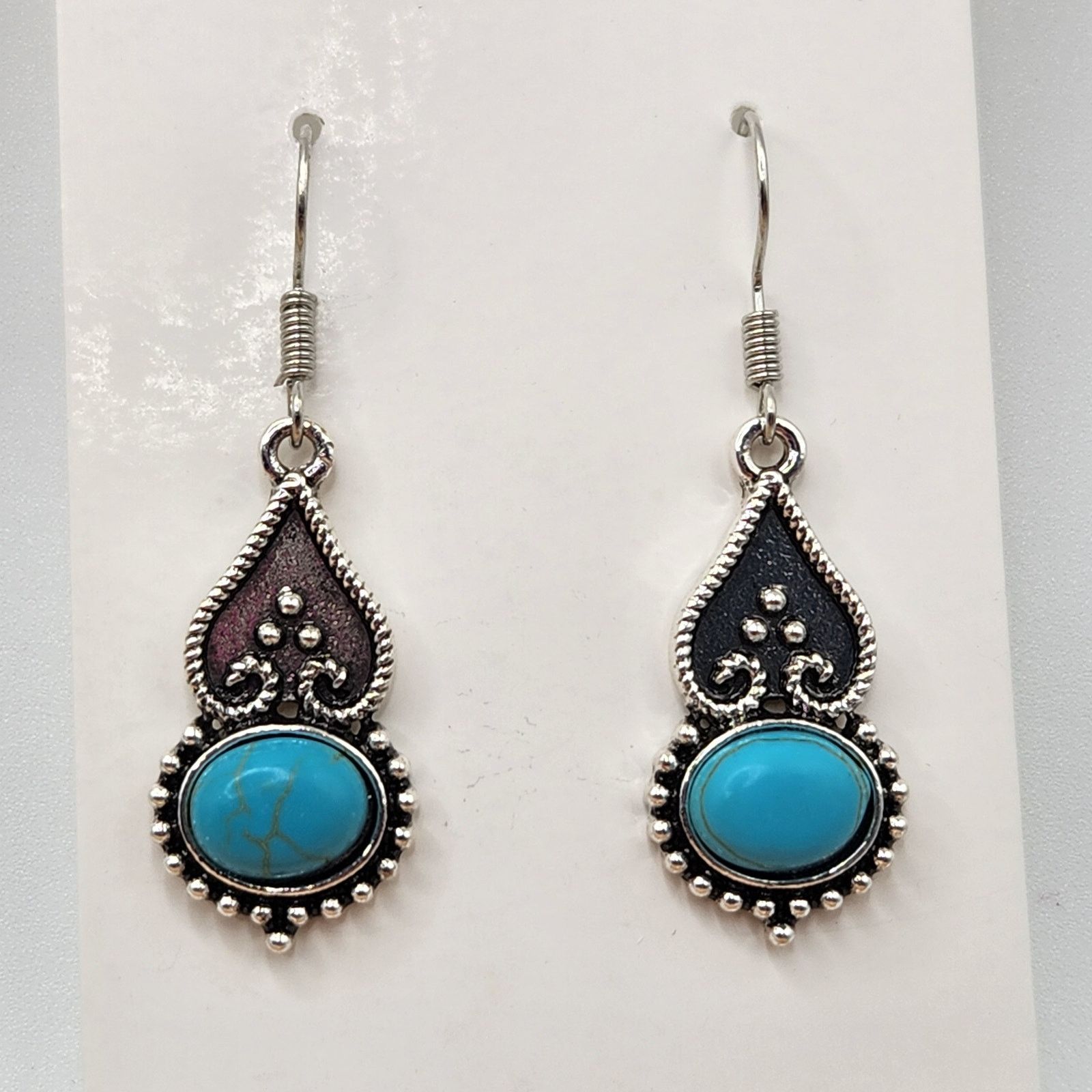 Other Southwestern Turquoise Oval Teardrop Dangle Earrings Size ONE SIZE - 1 Thumbnail