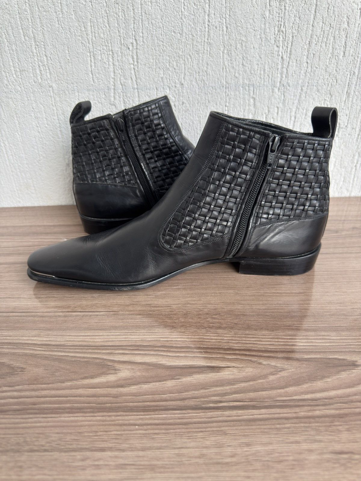 Versace Versace⚫️🔥Chelsea boots alternative of wyatt by saint laurent Size US 8.5 / EU 41-42 - 7 Thumbnail
