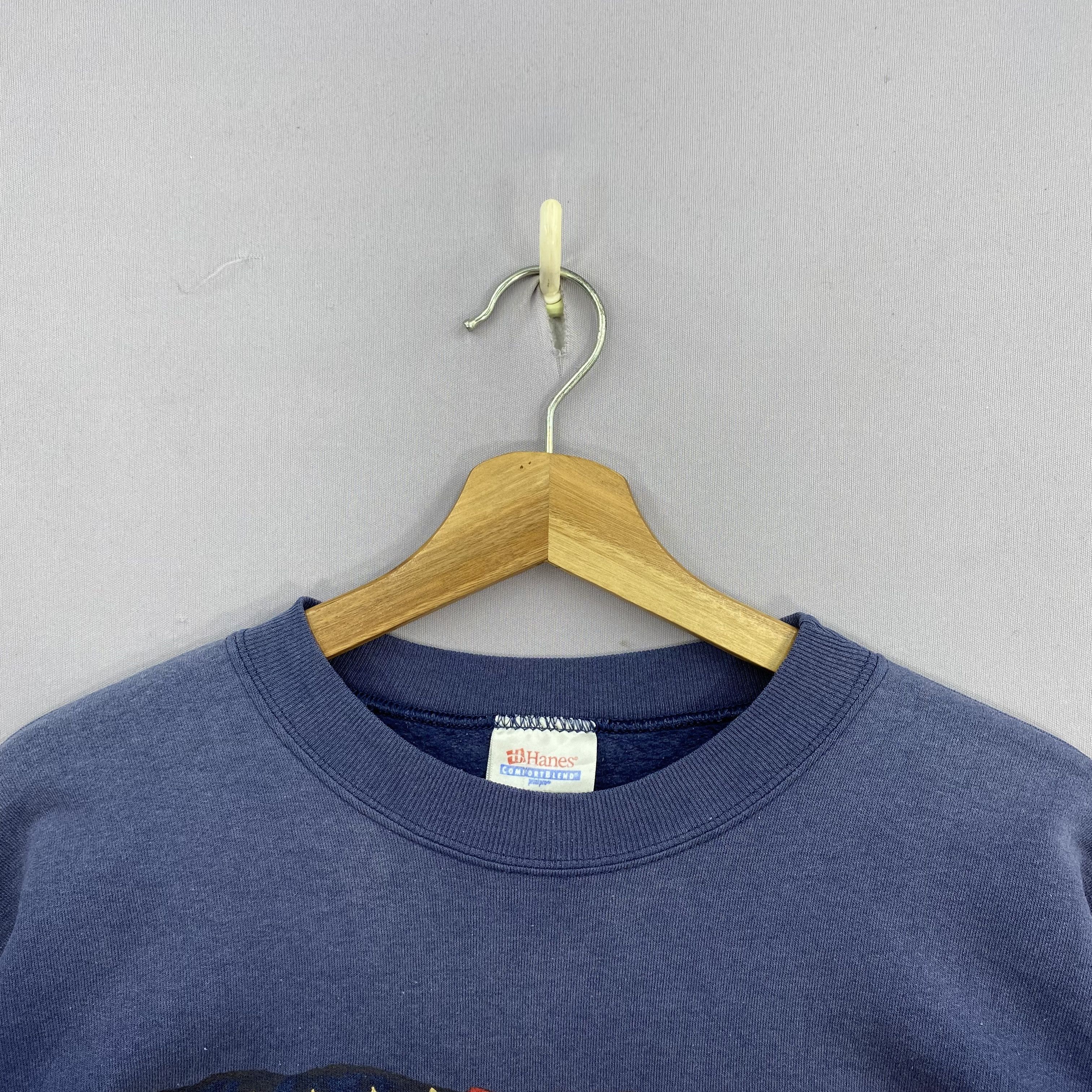 Vintage Vintage 90s Hanes Proud American Flag Pullover Sweatshirt Size US L / EU 52-54 / 3 - 7 Thumbnail