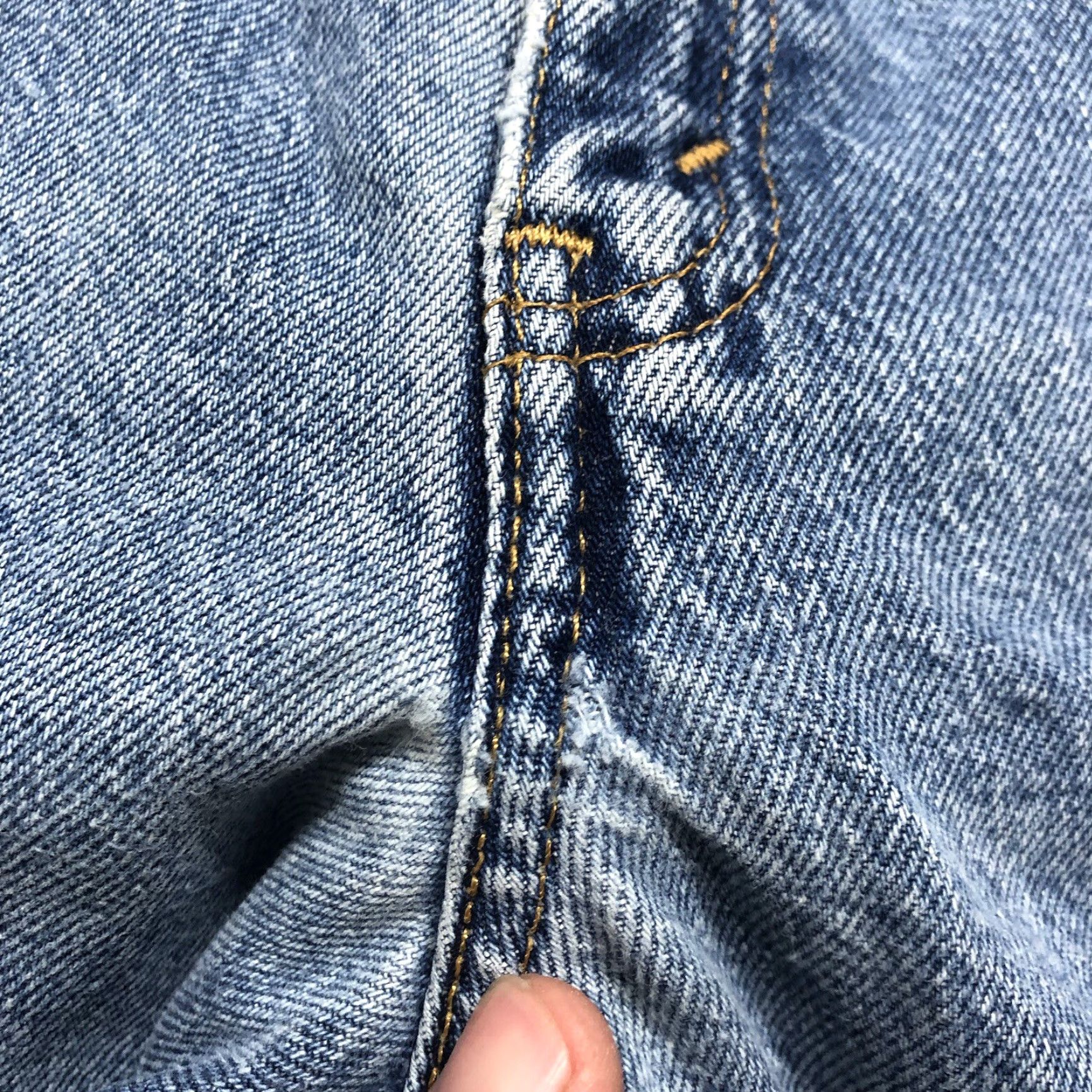 Levi's VINTAGE Levi's 550 Jeans Tapered High Rise 16 X 28.5 Inseam Blue Women's Regular 12 in Rise 5-Pocket Denim Cotton Zipper Closure 80s 90s Grunge Size 24" / US 00 / IT 34 - 6 Thumbnail