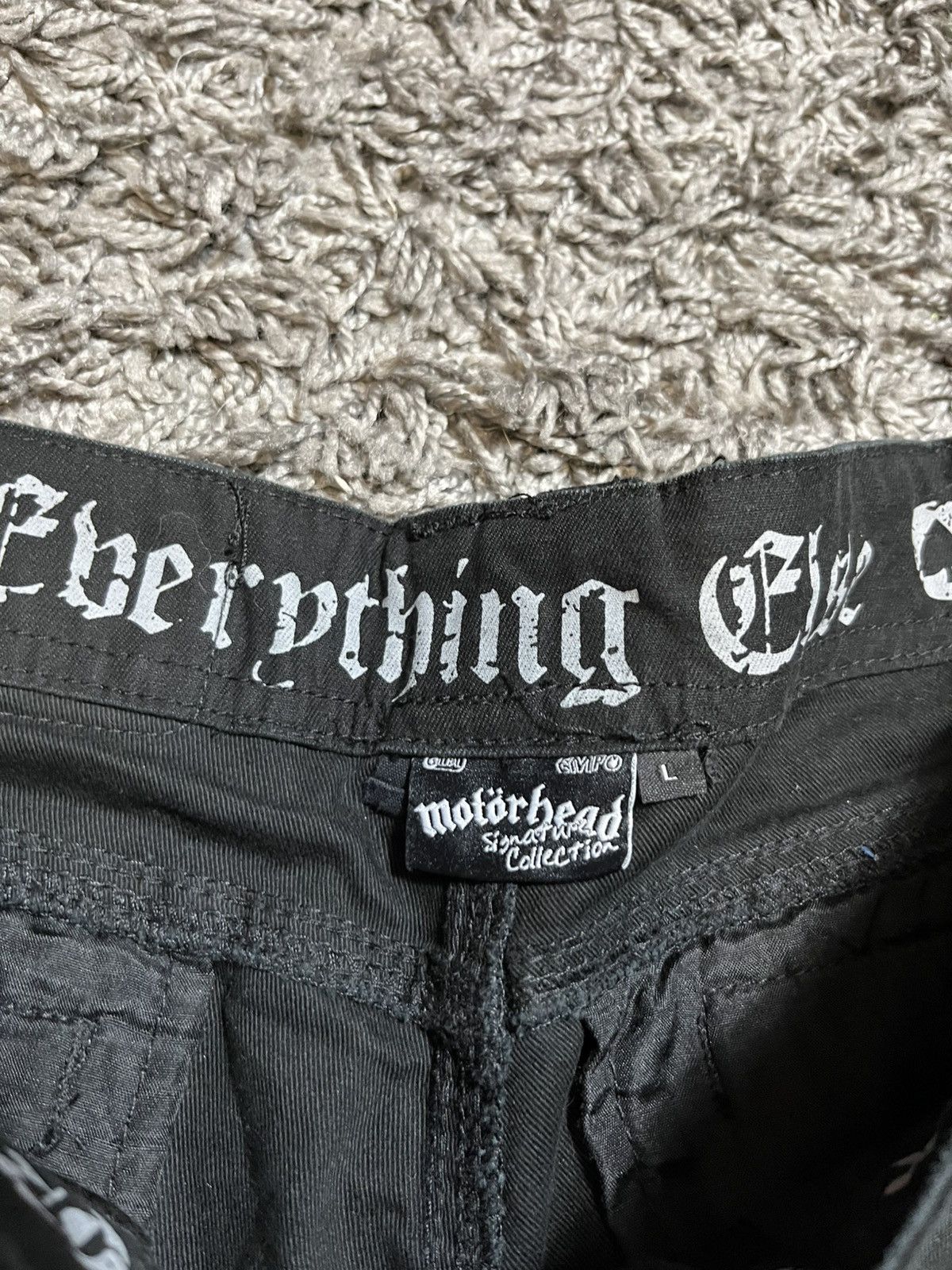 Band Tees Motörhead cargo shorts rare rock Y2K Size US 34 / EU 50 - 5 Thumbnail