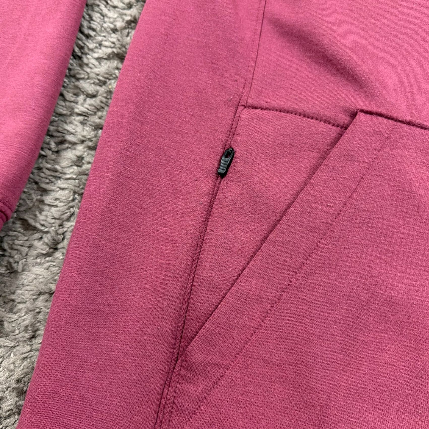 Abercrombie & Fitch Abercrombie & Fitch Hoodie Mens M Red Fleece Stretch Pockets Your Personal Best Size US M / EU 48-50 / 2 - 3 Thumbnail