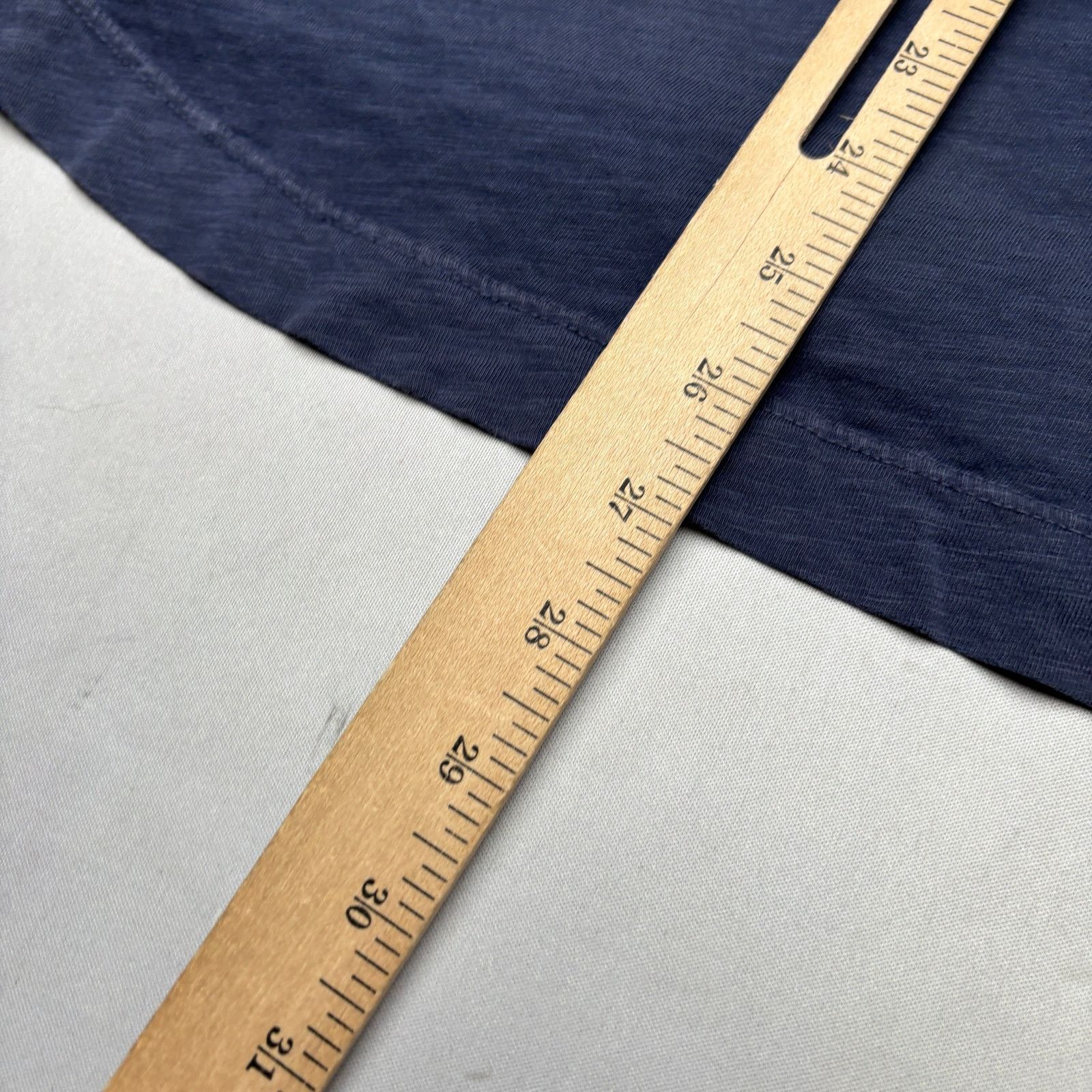 Buck Mason Buck Mason Slub Curved Hem T Shirt Men's Large Quiet Luxury Size US L / EU 52-54 / 3 - 5 Thumbnail