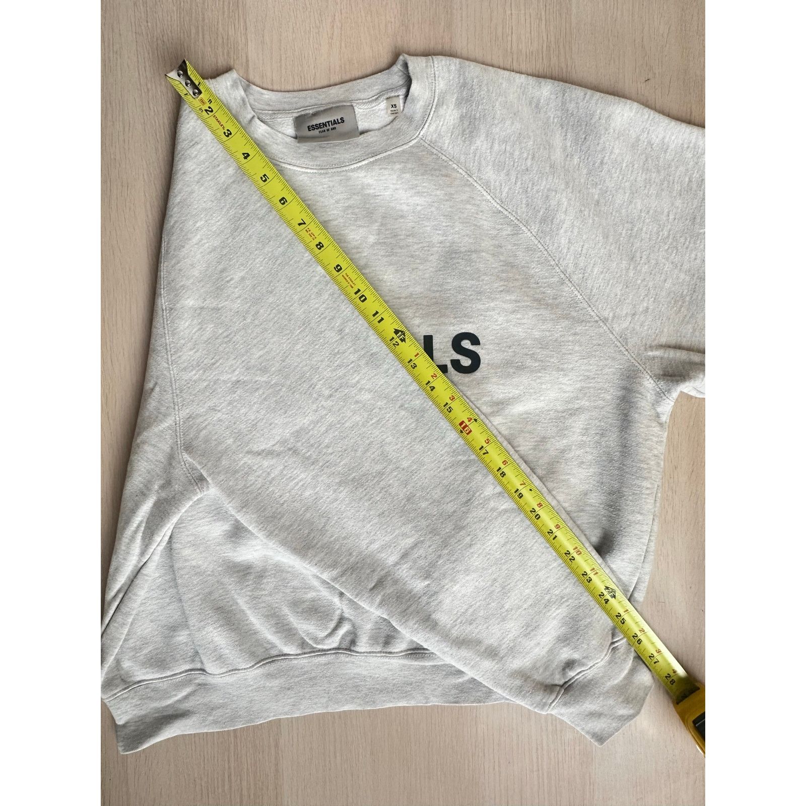 Fear of God Fear of God Essentials Crewneck Gray Crewneck - Size XS Size US XS / EU 42 / 0 - 6 Thumbnail