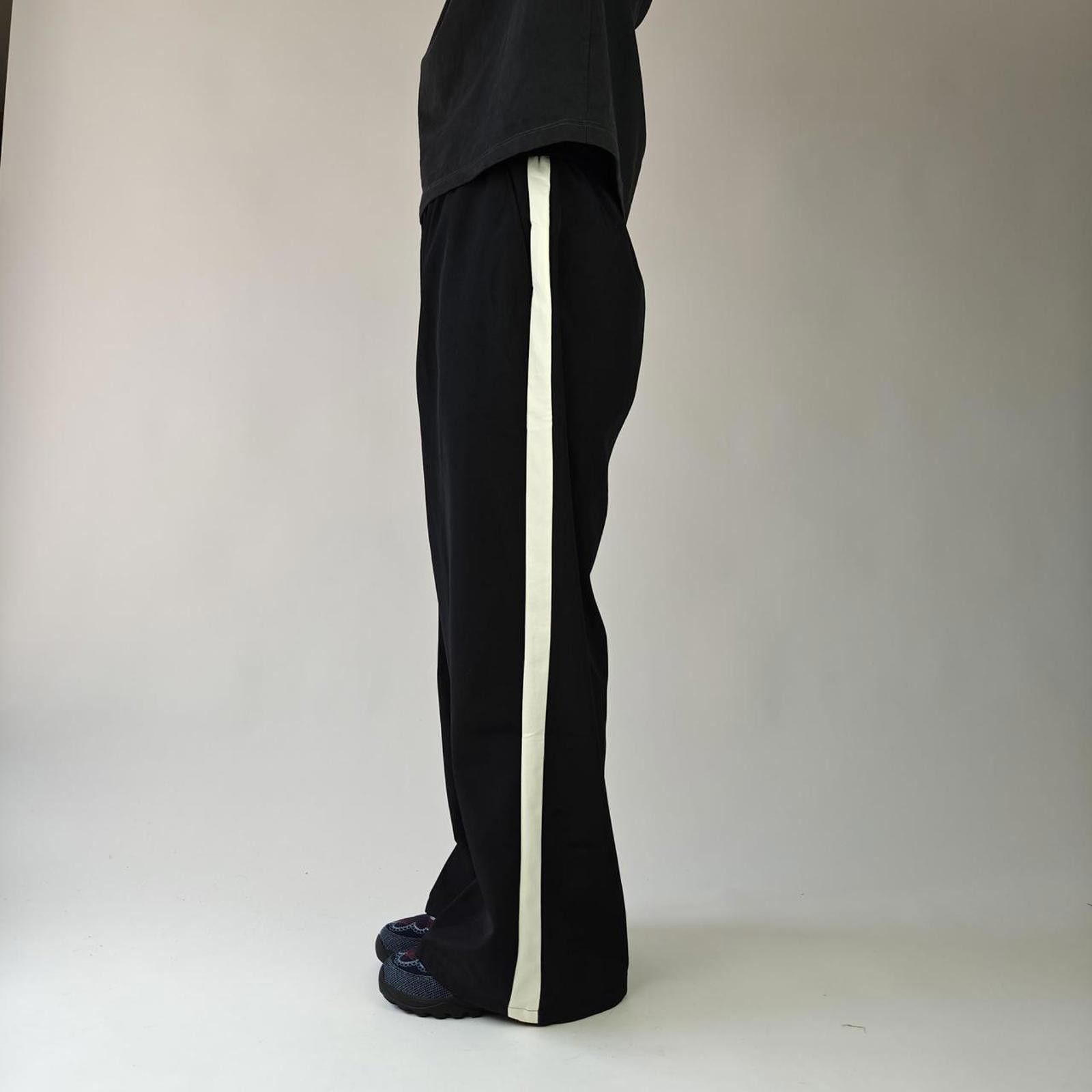Other Black Sidestripe Wide Leg Track Joggers Size US 32 / EU 48 - 3 Thumbnail