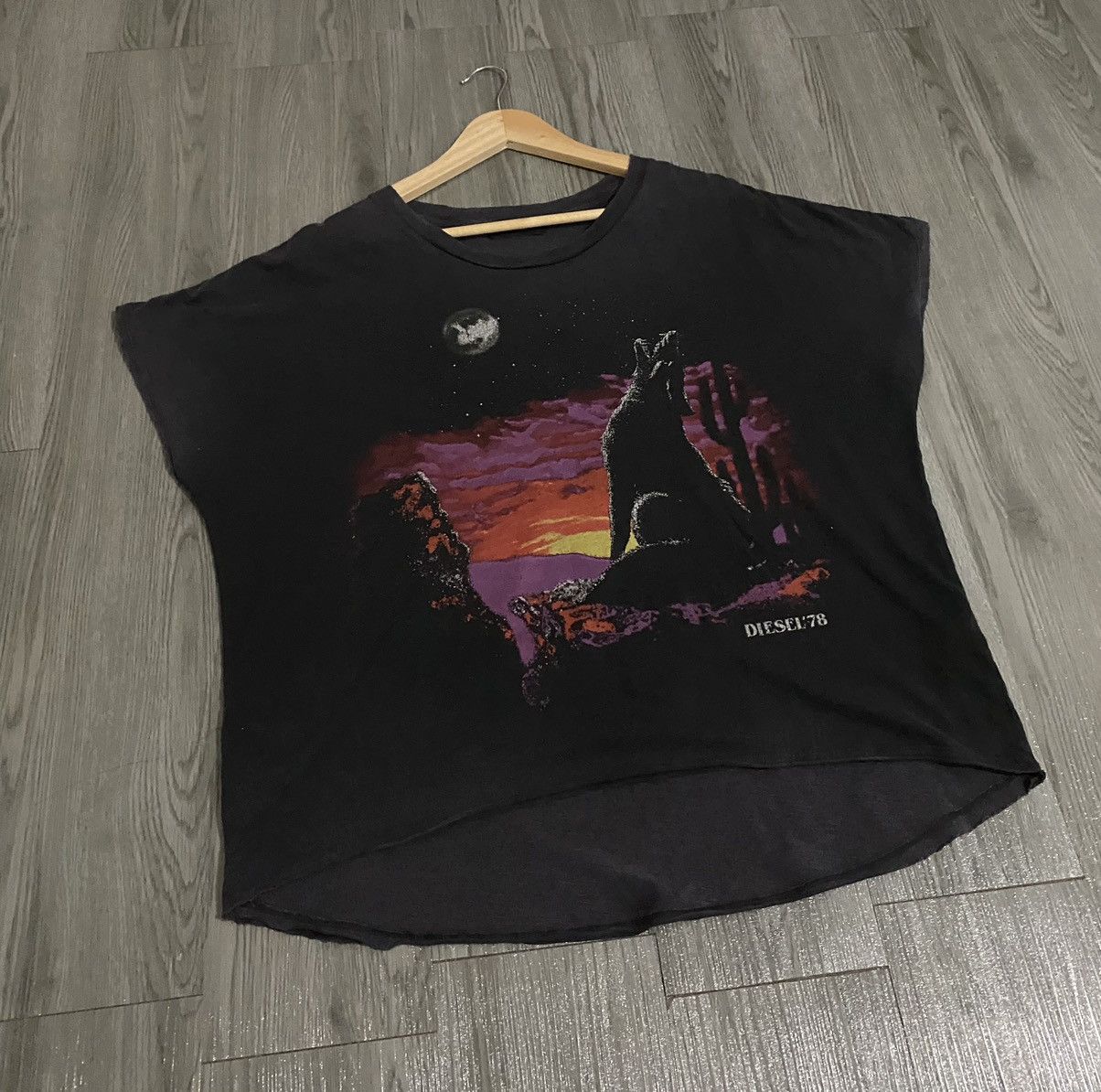 Diesel × Marlboro × Vintage Vintage Diesel 78 Night Dessert Wolf Malboro Style Tshirt Size US XL / EU 56 / 4 - 11 Thumbnail