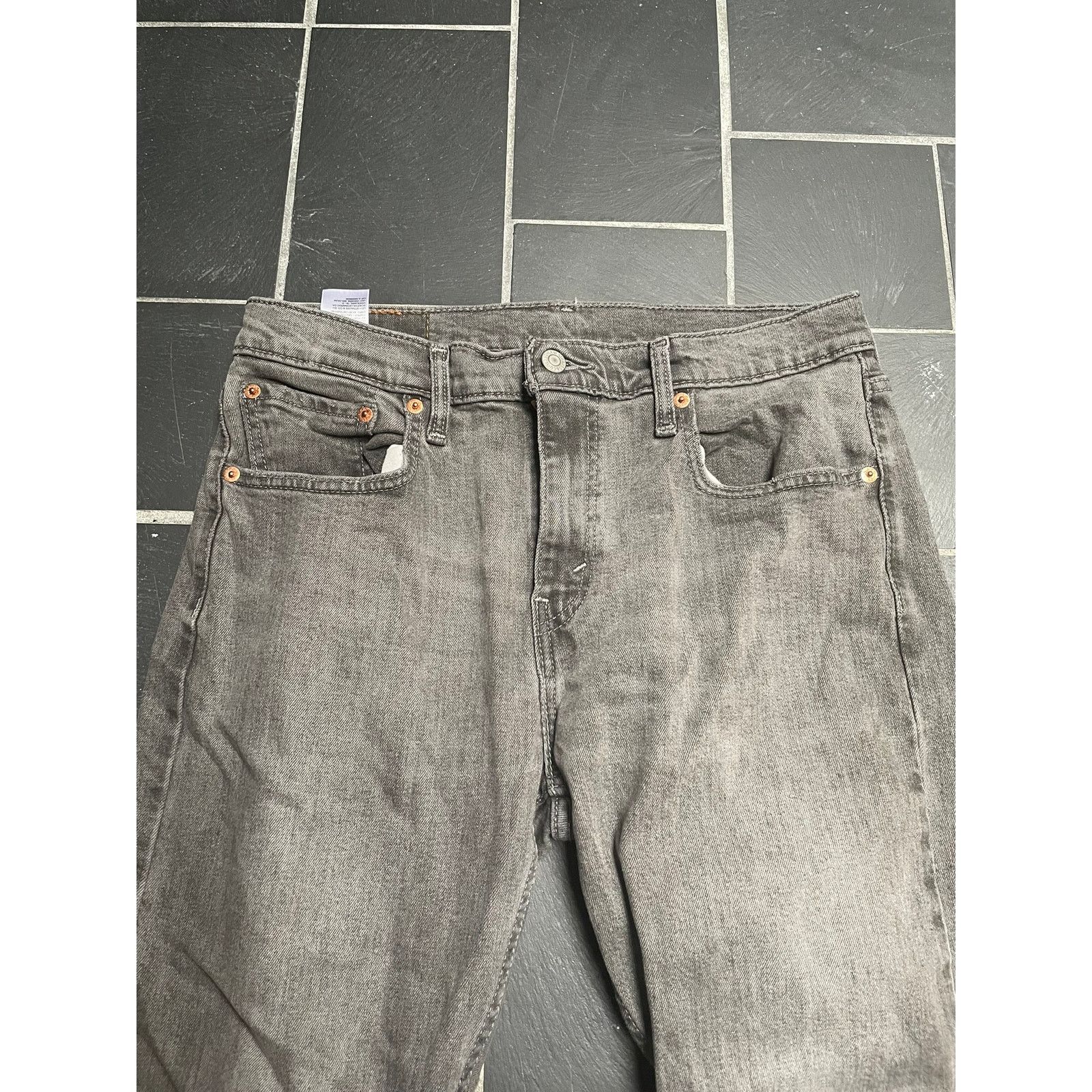 Levi's Levi Grey Distressed Water Resistant Denim Jeans 32 x 32 Size US 32 / EU 48 - 1 Thumbnail