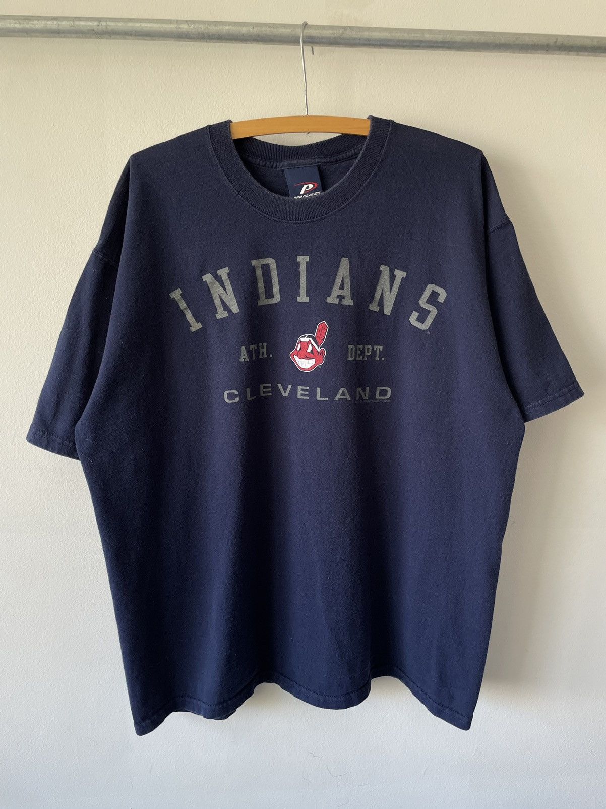 MLB Vintage 1999 Cleveland Indians MLB Boxy tee Size US XL / EU 56 / 4 - 1 Thumbnail