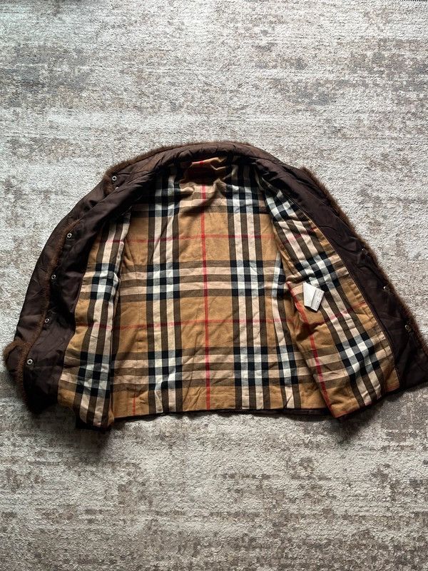 Burberry Burberry Sz 46 / XL 96% Silk Jacket Plaid Lining Size XL / US 12-14 / IT 48-50 - 2 Thumbnail