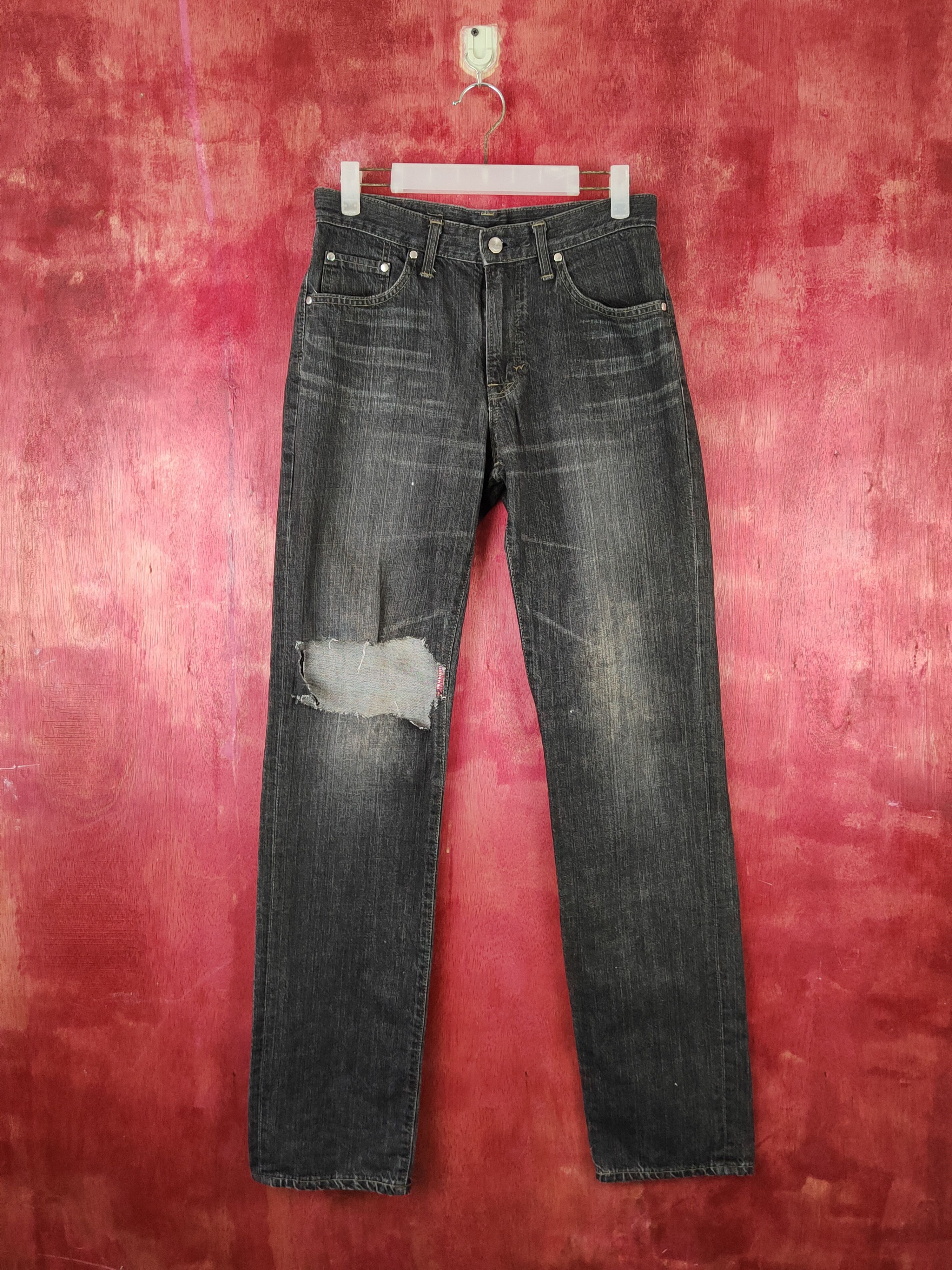 Edwin × Japanese Brand Edwin Black Distressed Ripped Jeans #S1851 Size US 29 - 1 Thumbnail
