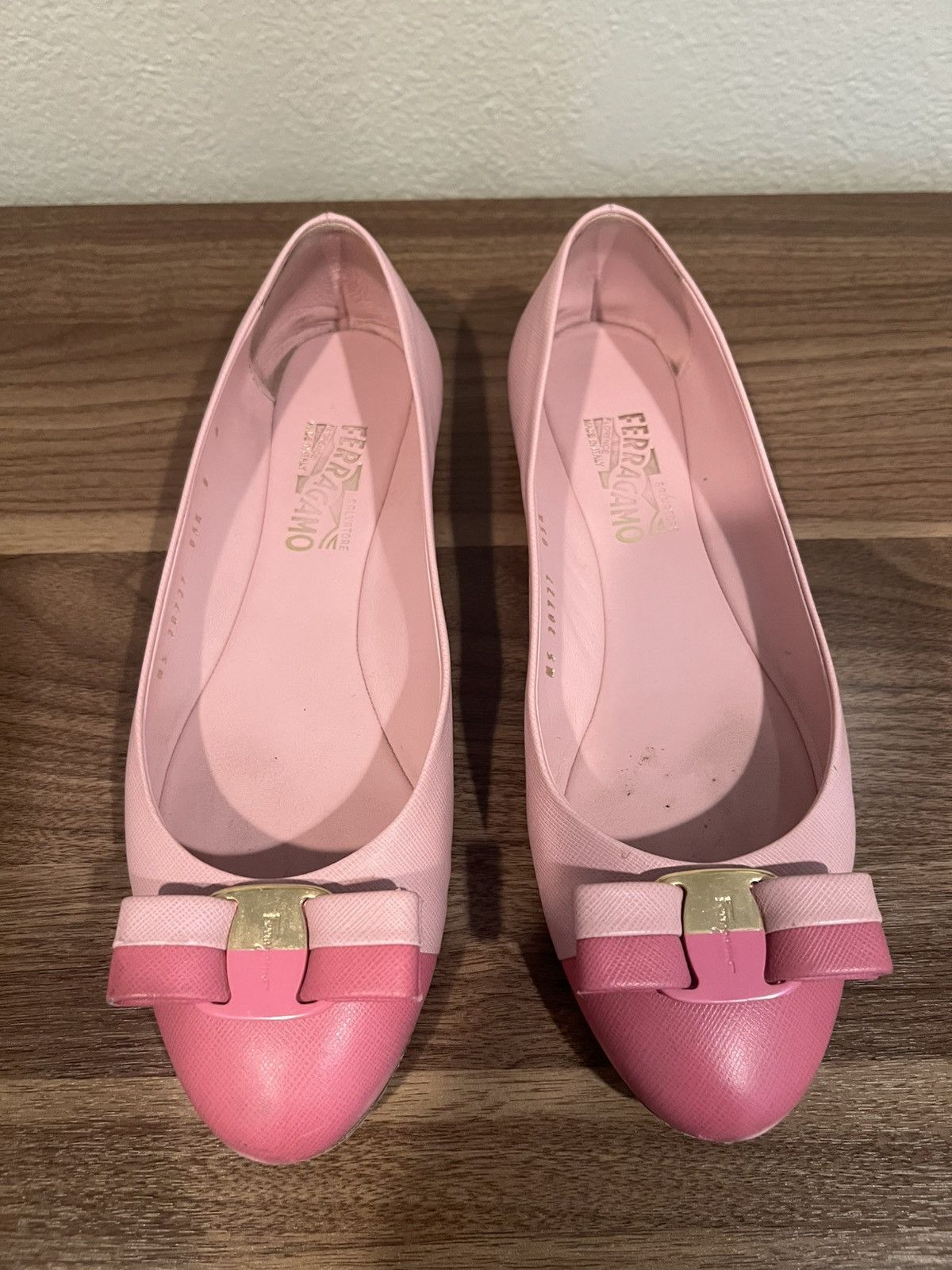 Salvatore Ferragamo Pink bow color block flats Size US 8 / IT 38 - 1 Thumbnail