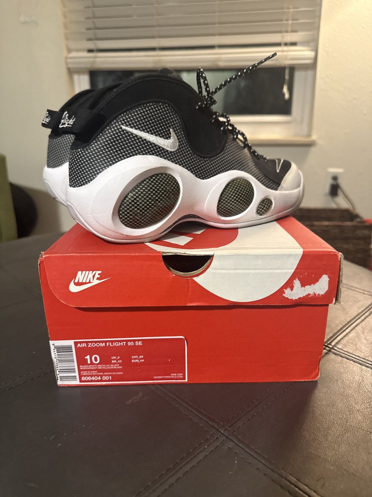 Nike Air Zoom Flight 95 SE Metallic Silver Size US 10 / EU 43 - 1 Thumbnail