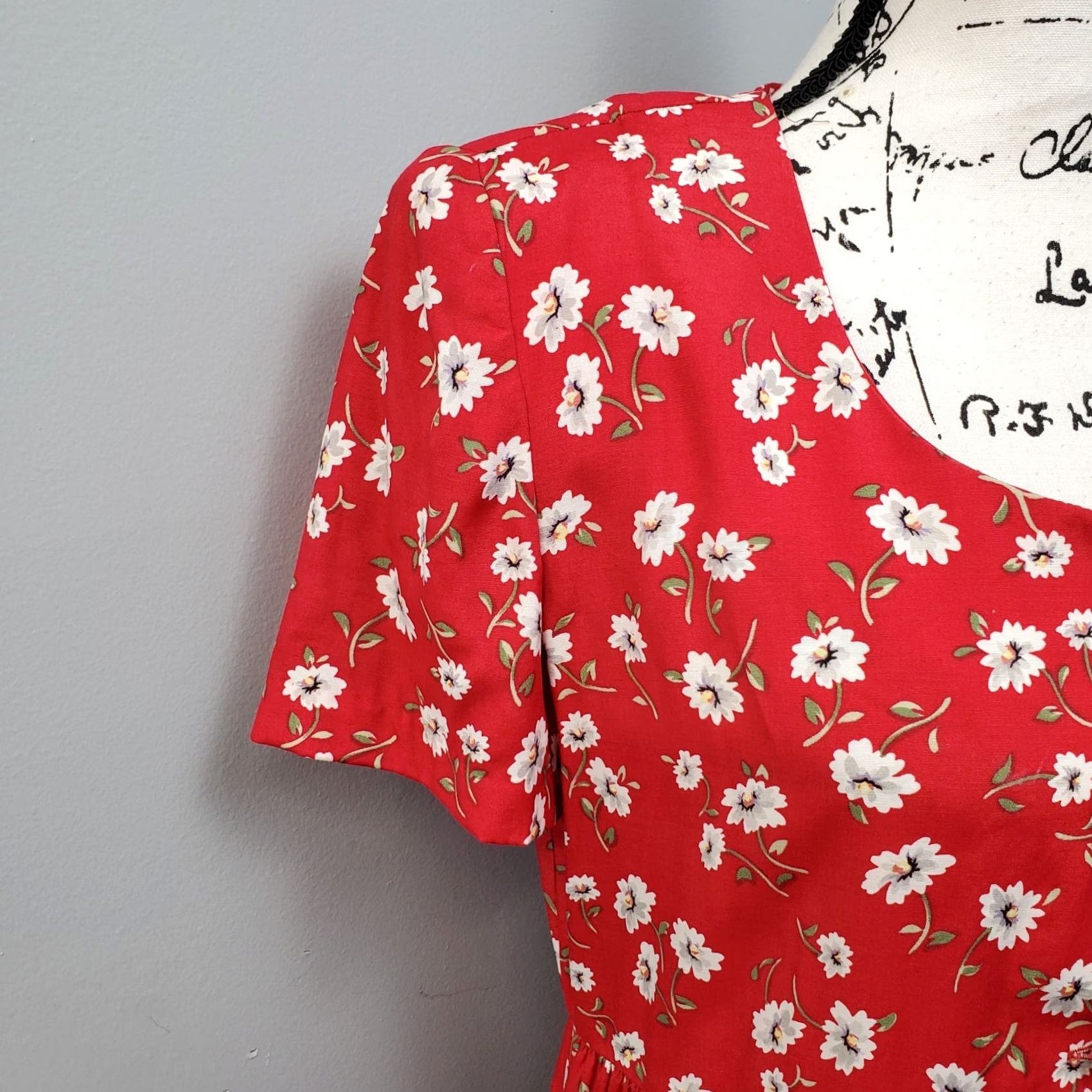 MAGGY LONDON Maggy London Dress Womens Size 6 Multicolor Floral Pleated Button Front Size M / US 6-8 / IT 42-44 - 5 Thumbnail