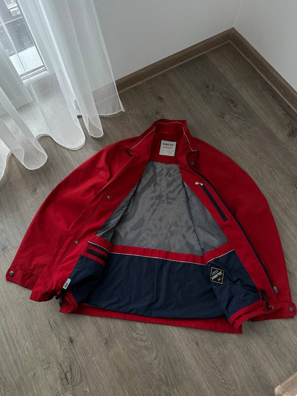 Goretex × Pierre Cardin × Vintage Vintage Pierre Cardin Red Zip Gore-Tex Jacket Size US M / EU 48-50 / 2 - 21 Thumbnail